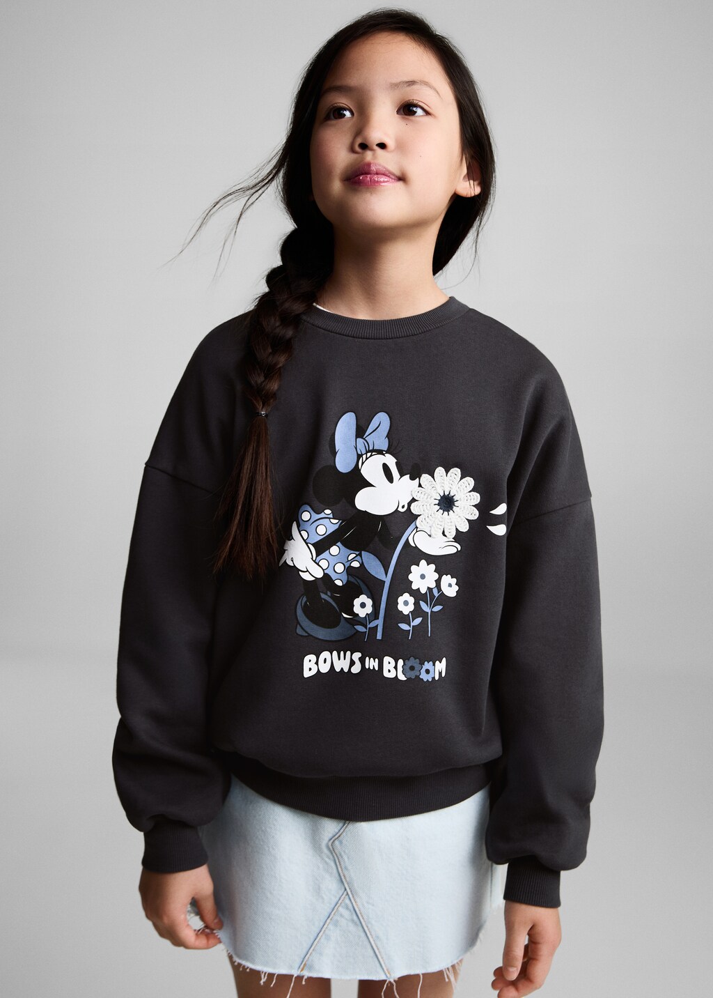 Minnie Mouse sweatshirt