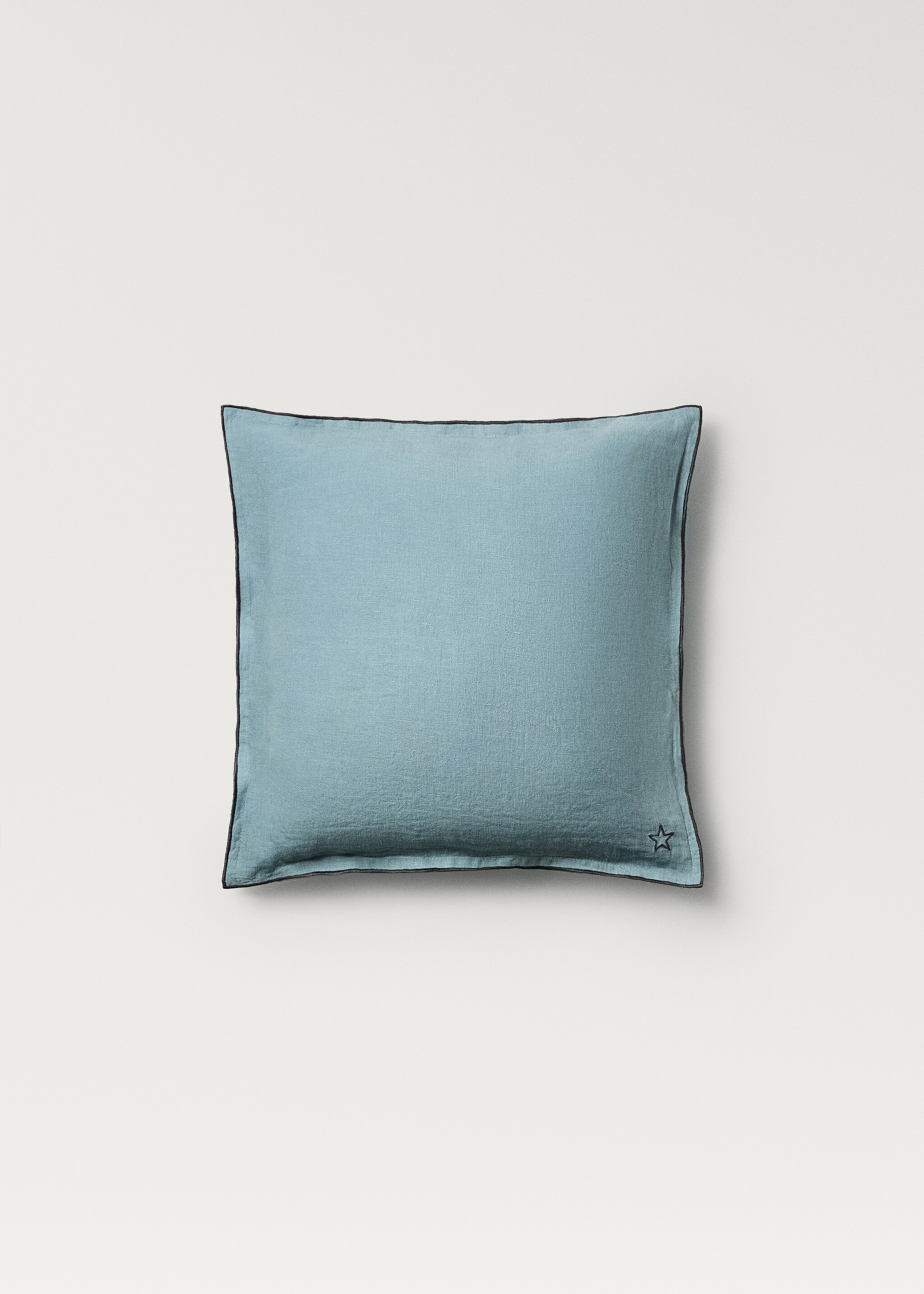 Linen children's cushion cover with embroidered overlock 40x40 cm - Article without model