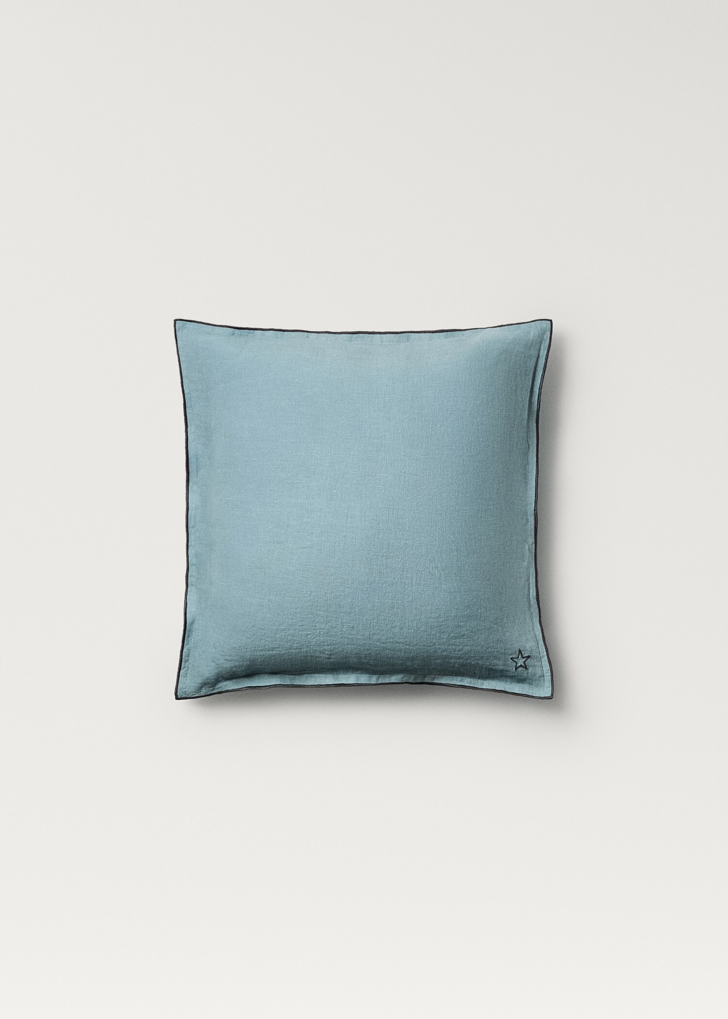 Linen children's cushion cover with embroidered overlock 40x40 cm - Article without model