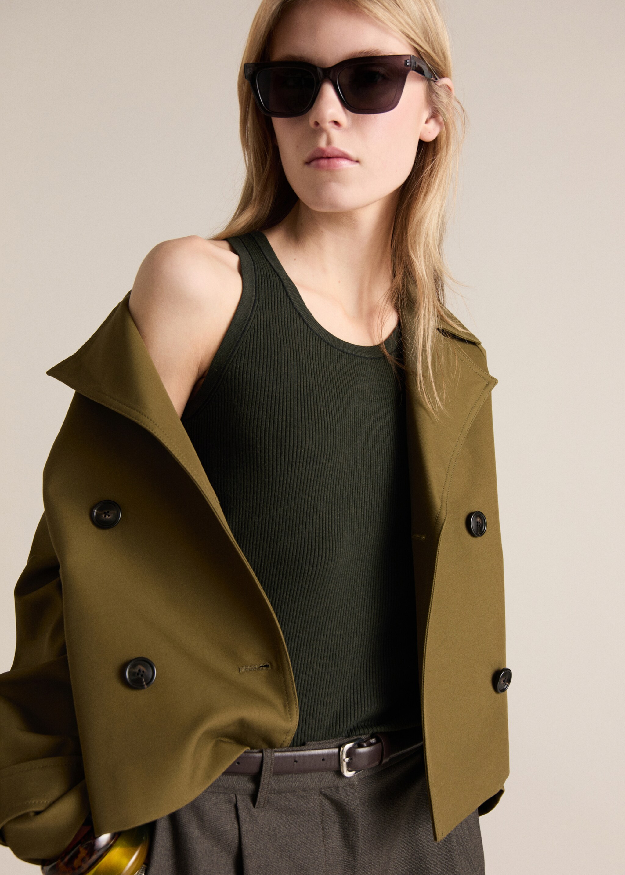 Ribbed top with contrasting trim - Medium plane