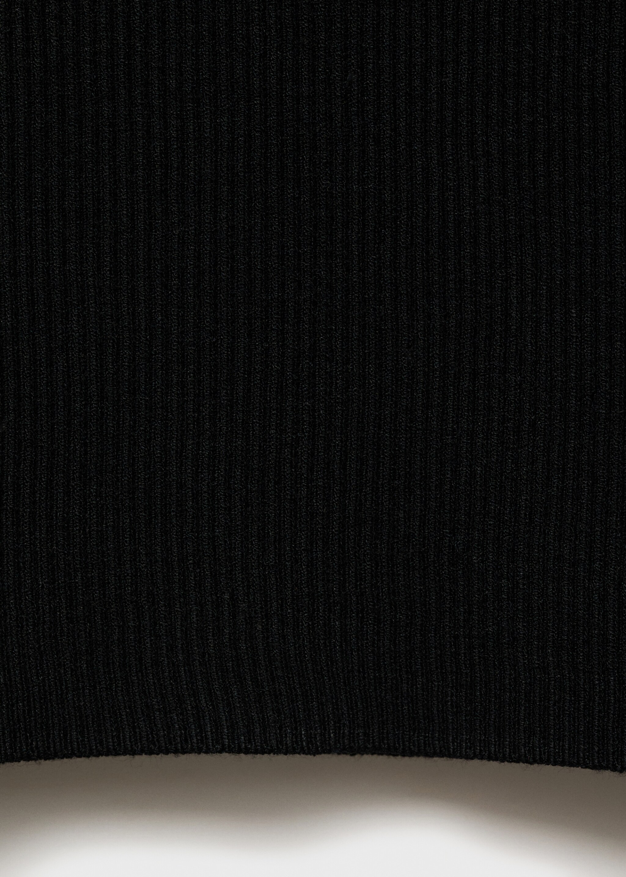Ribbed top with contrasting trim - Details of the article 0