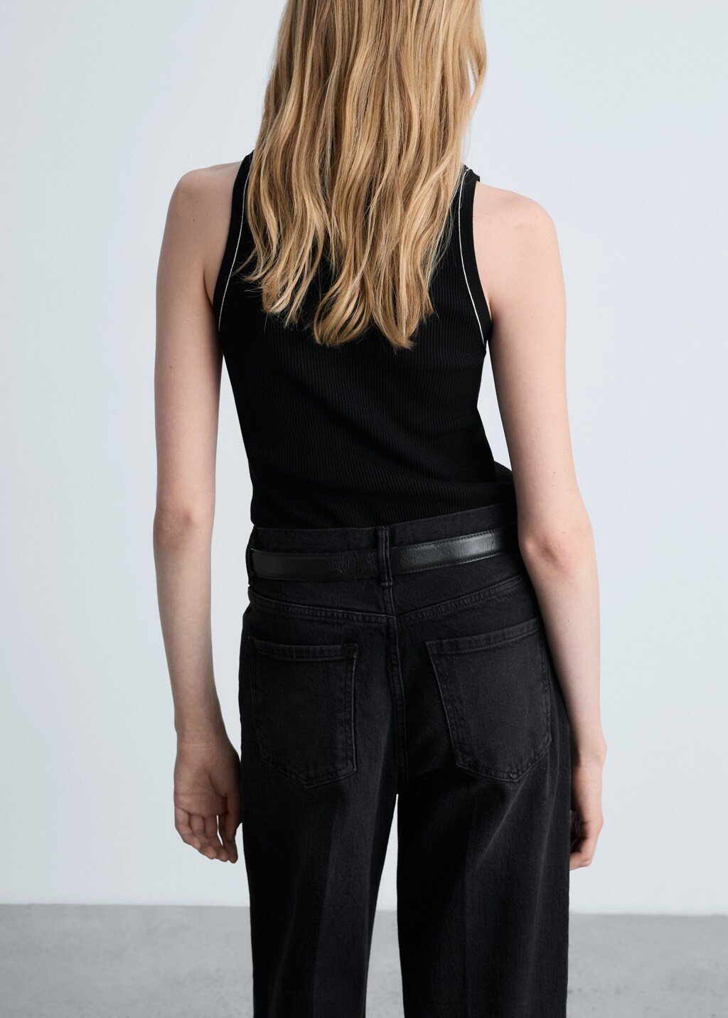 Ribbed top with contrasting trim - image 3