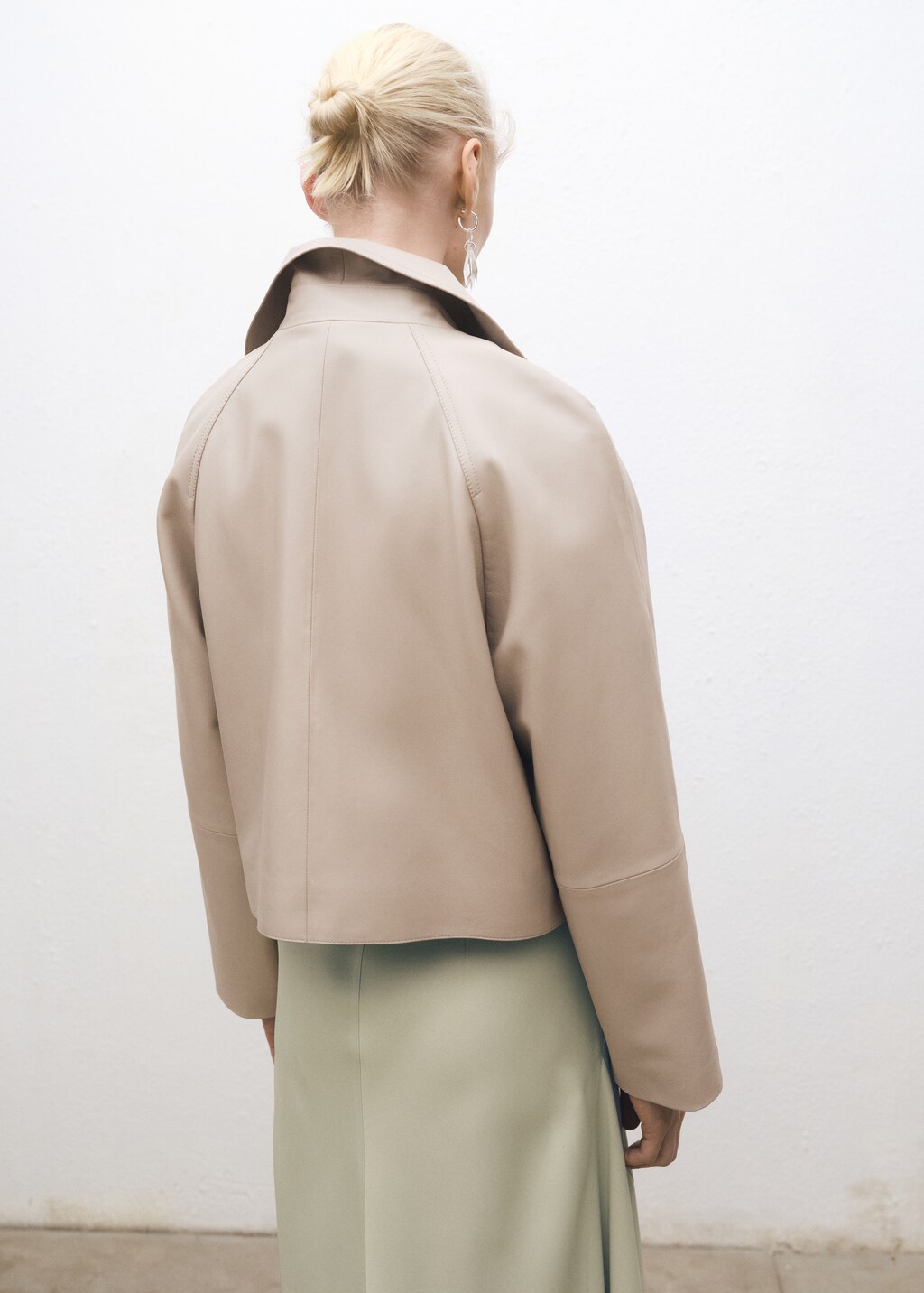 Cropped leather trench coat - Women | MANGO USA Cropped leather trench coat - Women | MANGO USA
