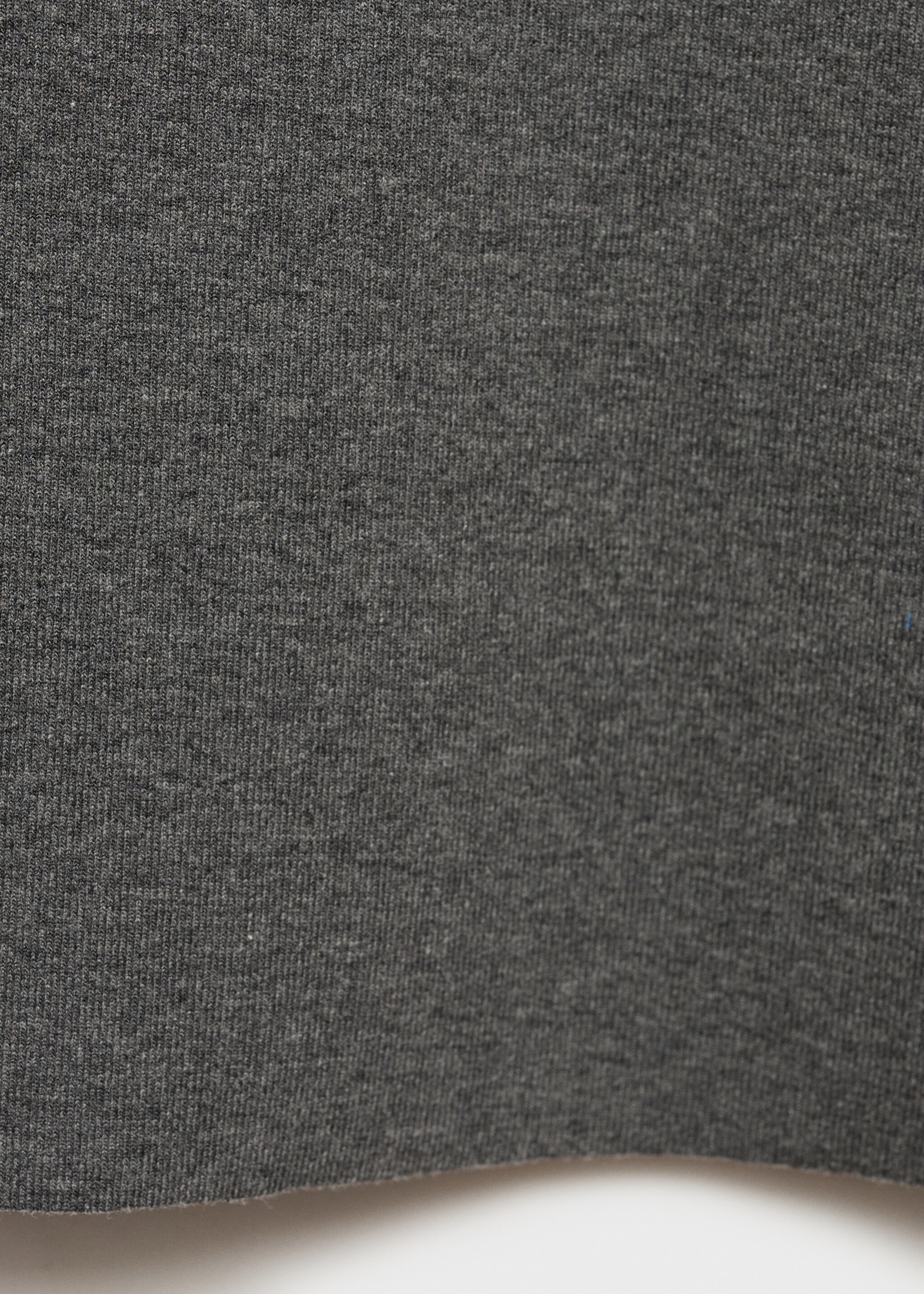 Sleeveless turtleneck top - Details of the article 0