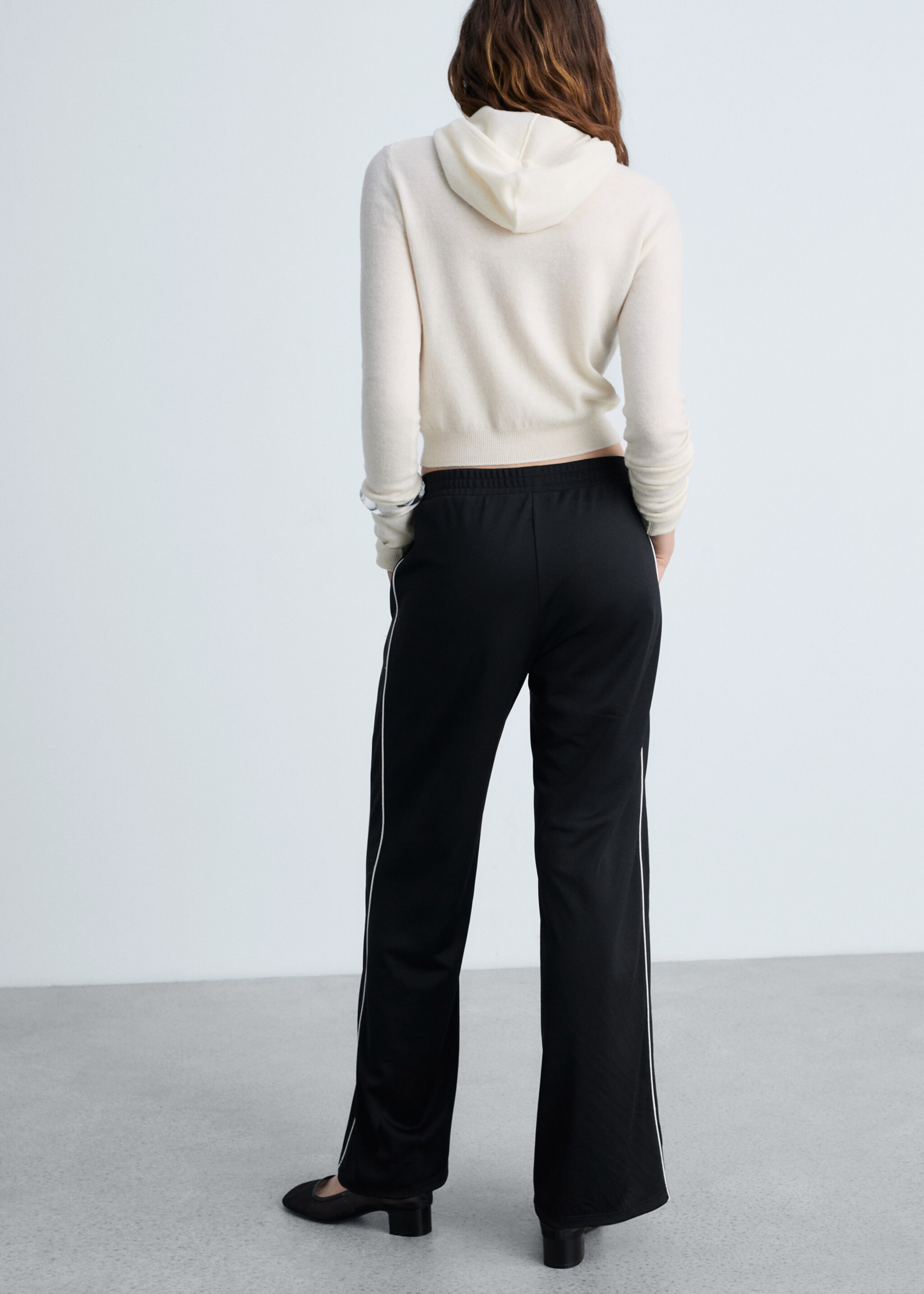 Contrasting-stripe jogger trousers - Reverse of the article