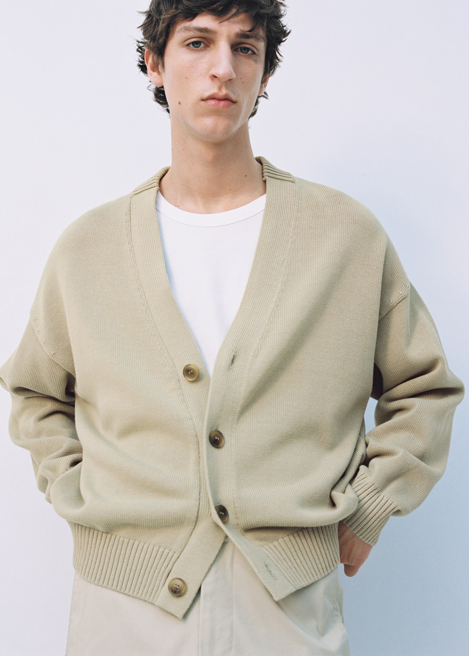 Knitted cotton cardigan with buttons - Деталь изделия 3