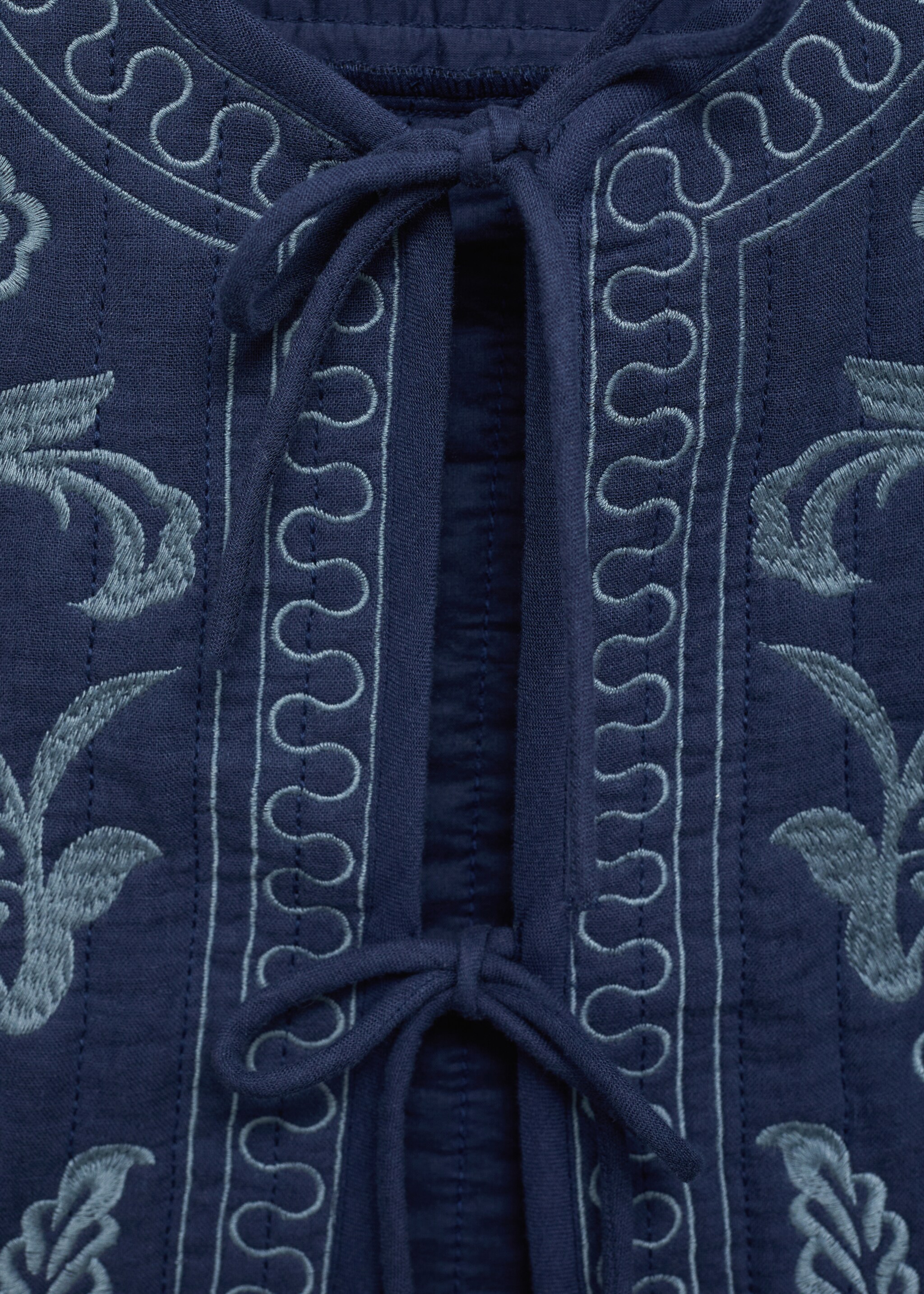 Embroidered cotton gilet - Details of the article 8