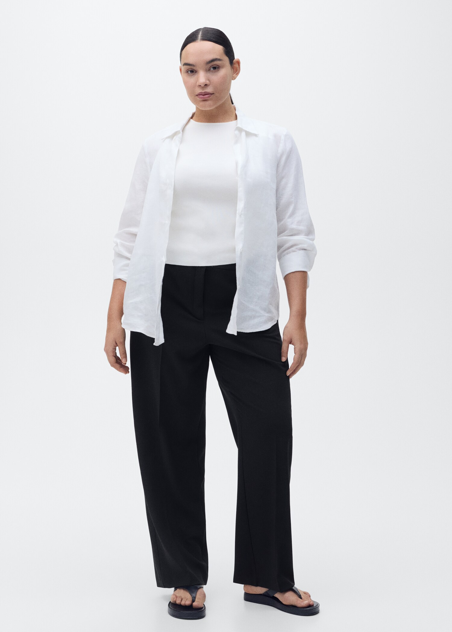 Straight mid-rise pants - Details of the article 3