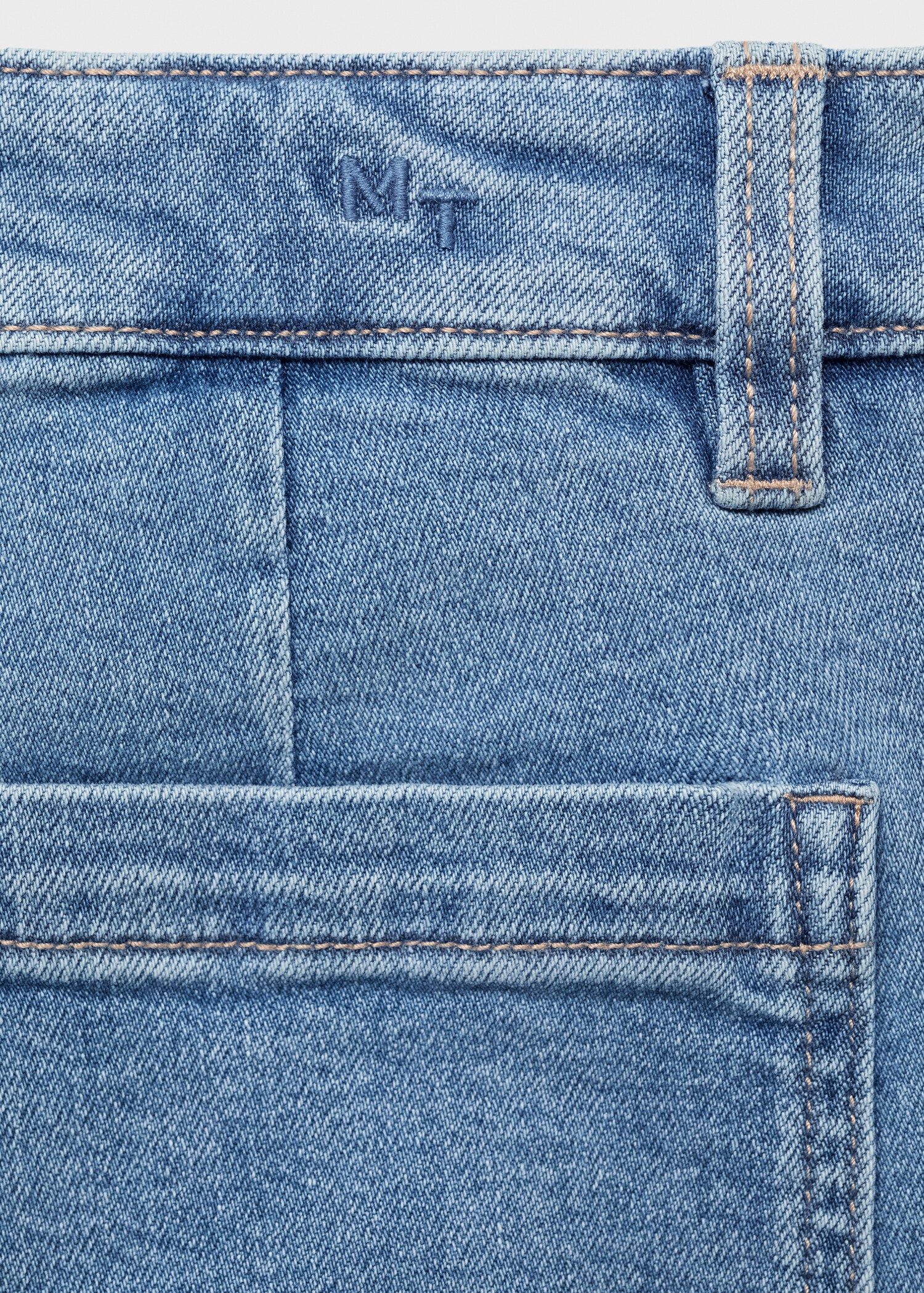 Gerade Jeans-Shorts - Detail des Artikels 0