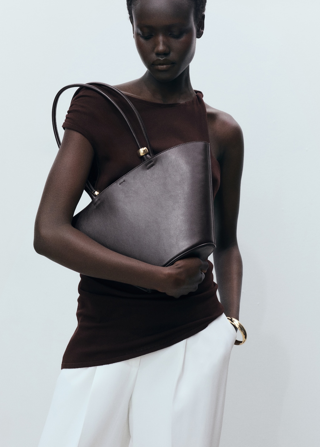 Shopper bag with metallic detail