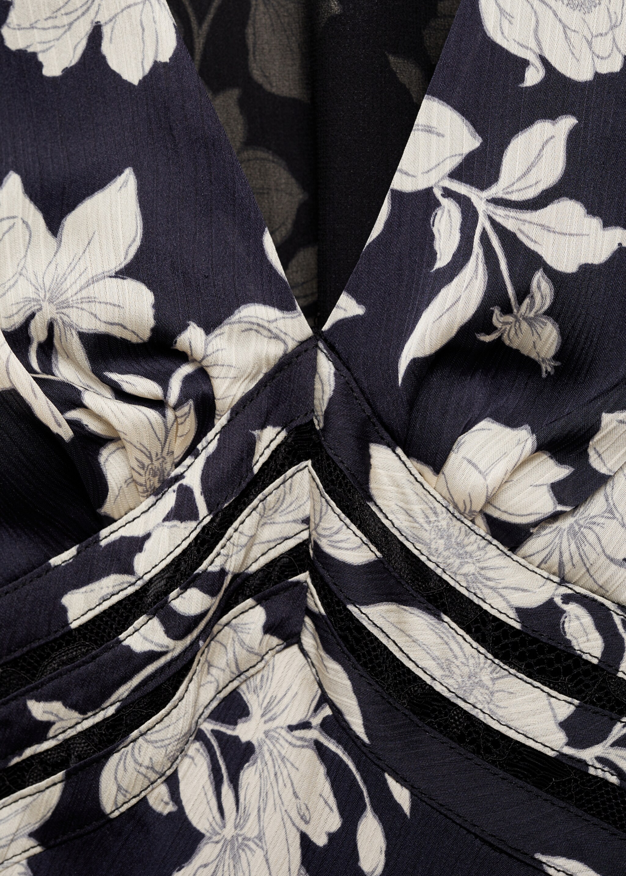 Vestido evasé floral - Detalle del artículo 8