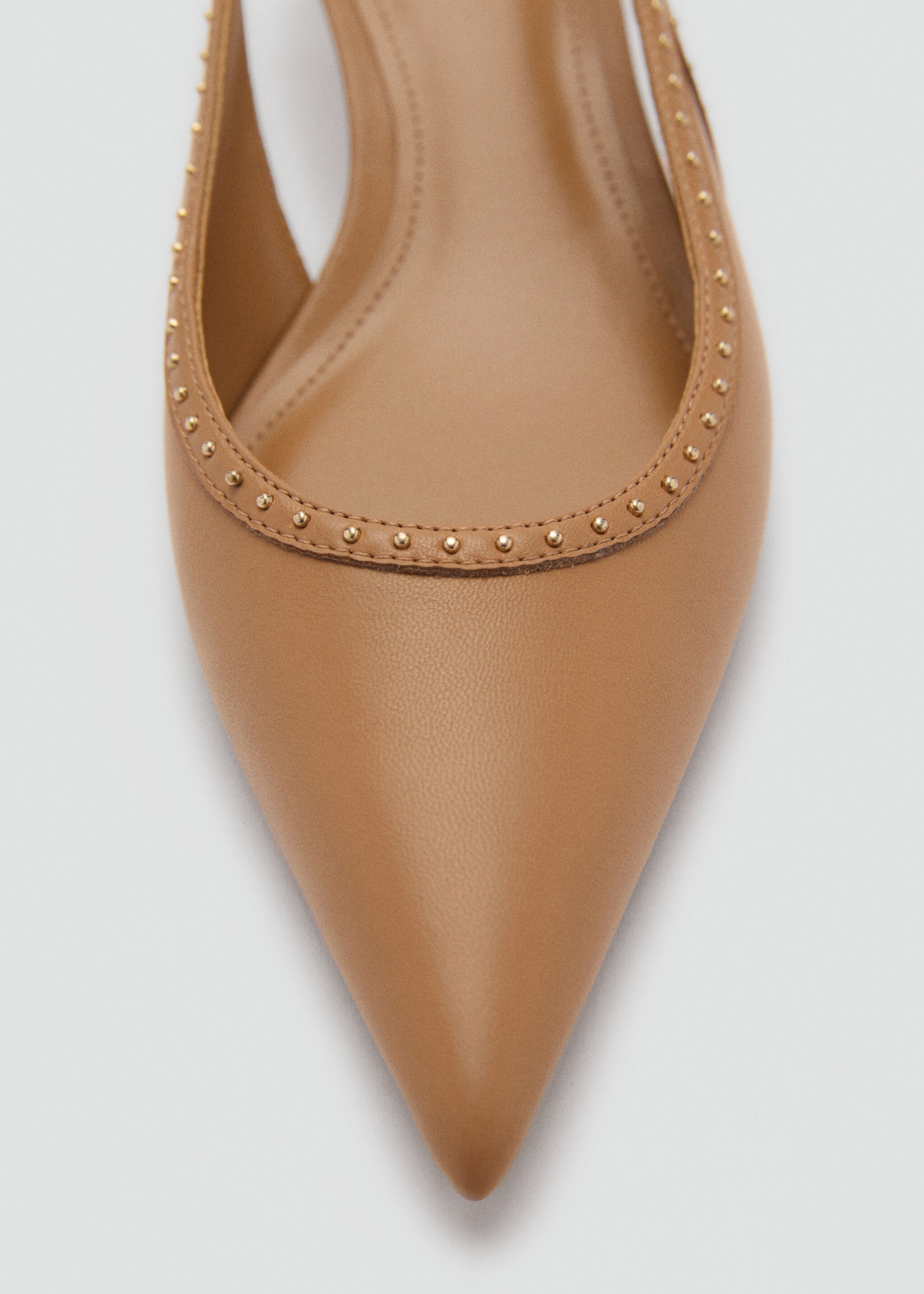 Kitten-heel shoes with stud detail - Details of the article 1