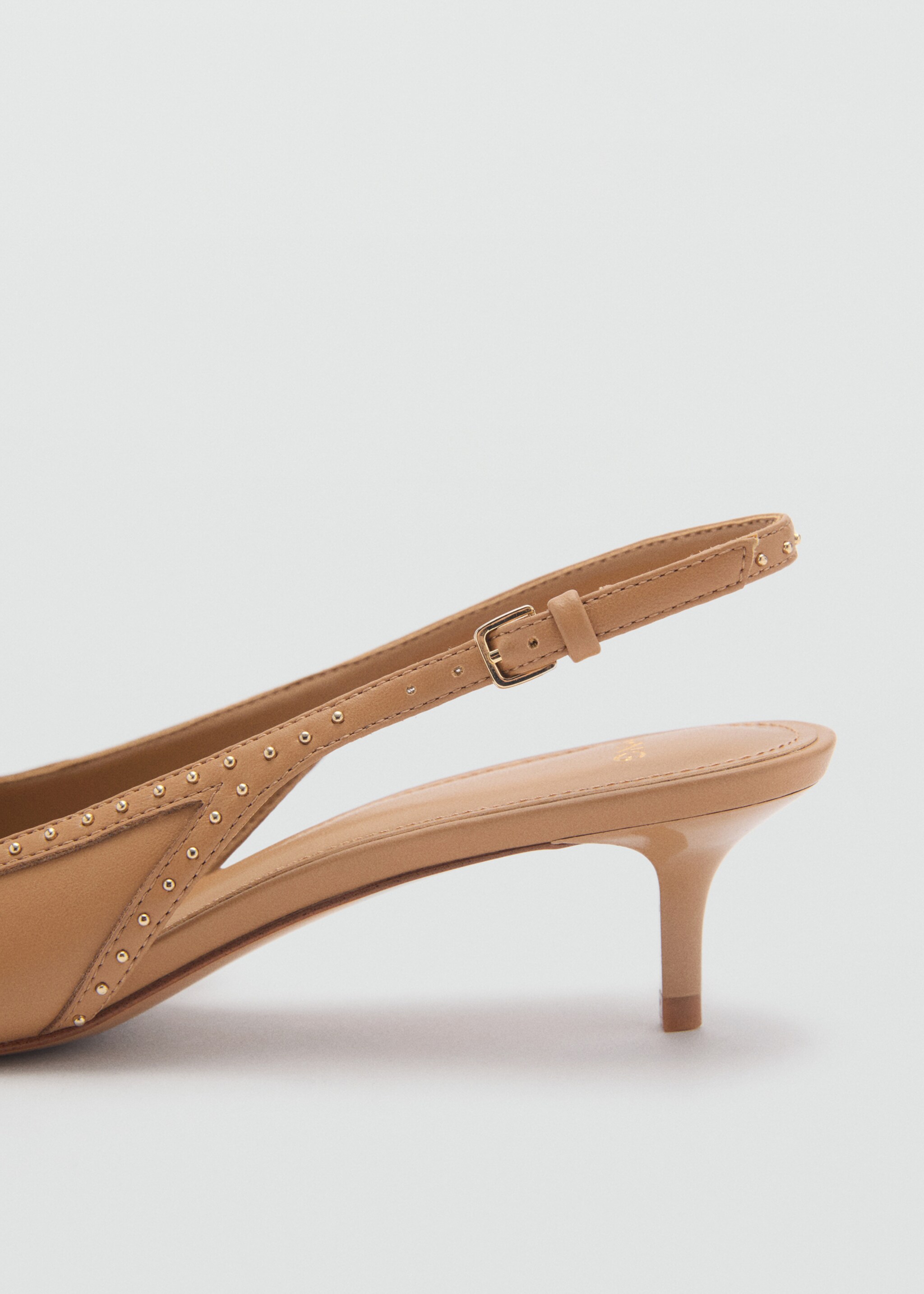 Kitten-heel shoes with stud detail - Details of the article 2