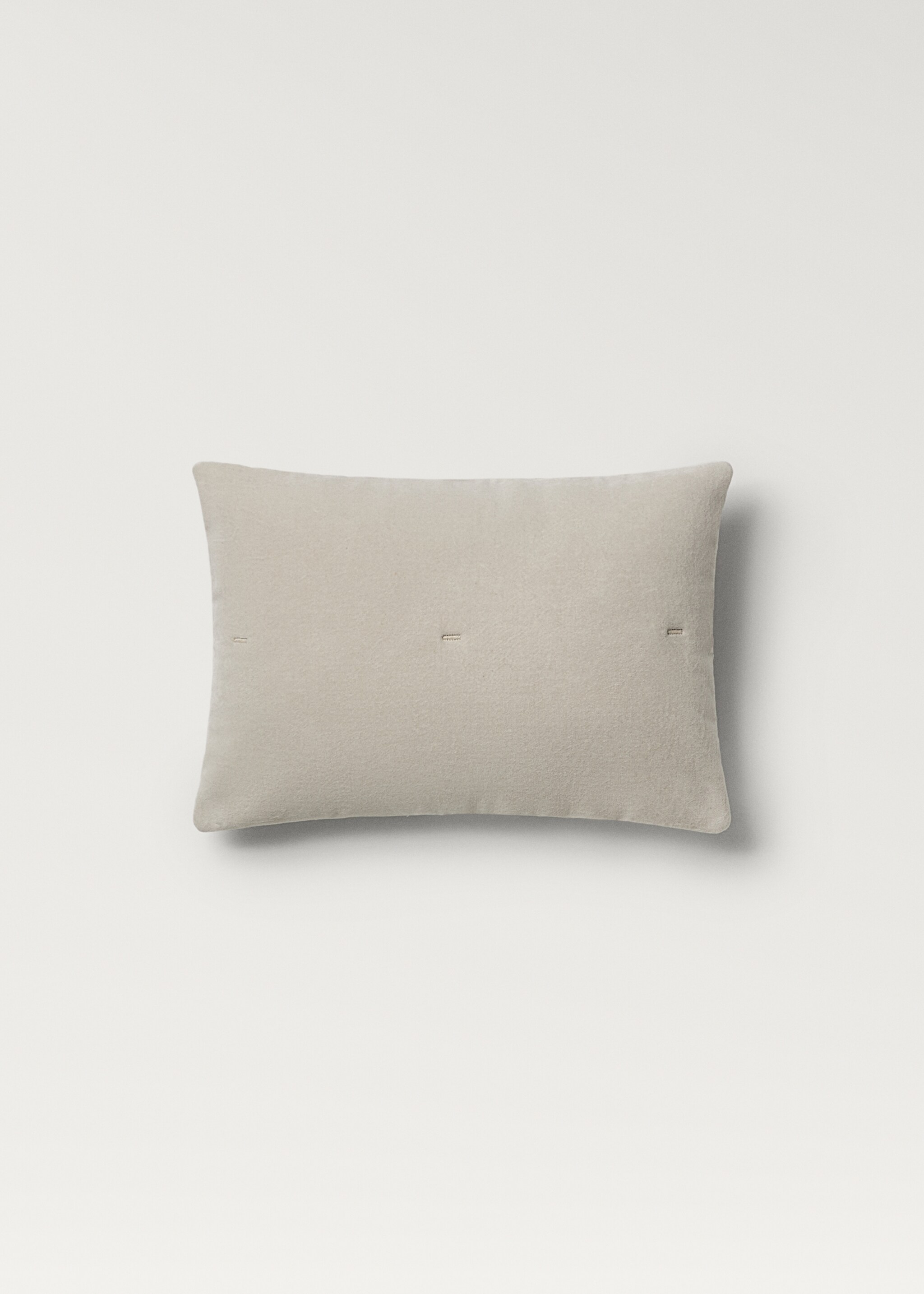 Cotton velvet garment-dyed bed cushion cover 30x40 cm - Article without model, Light/Pastel Grey. Ref: 87065144-00.