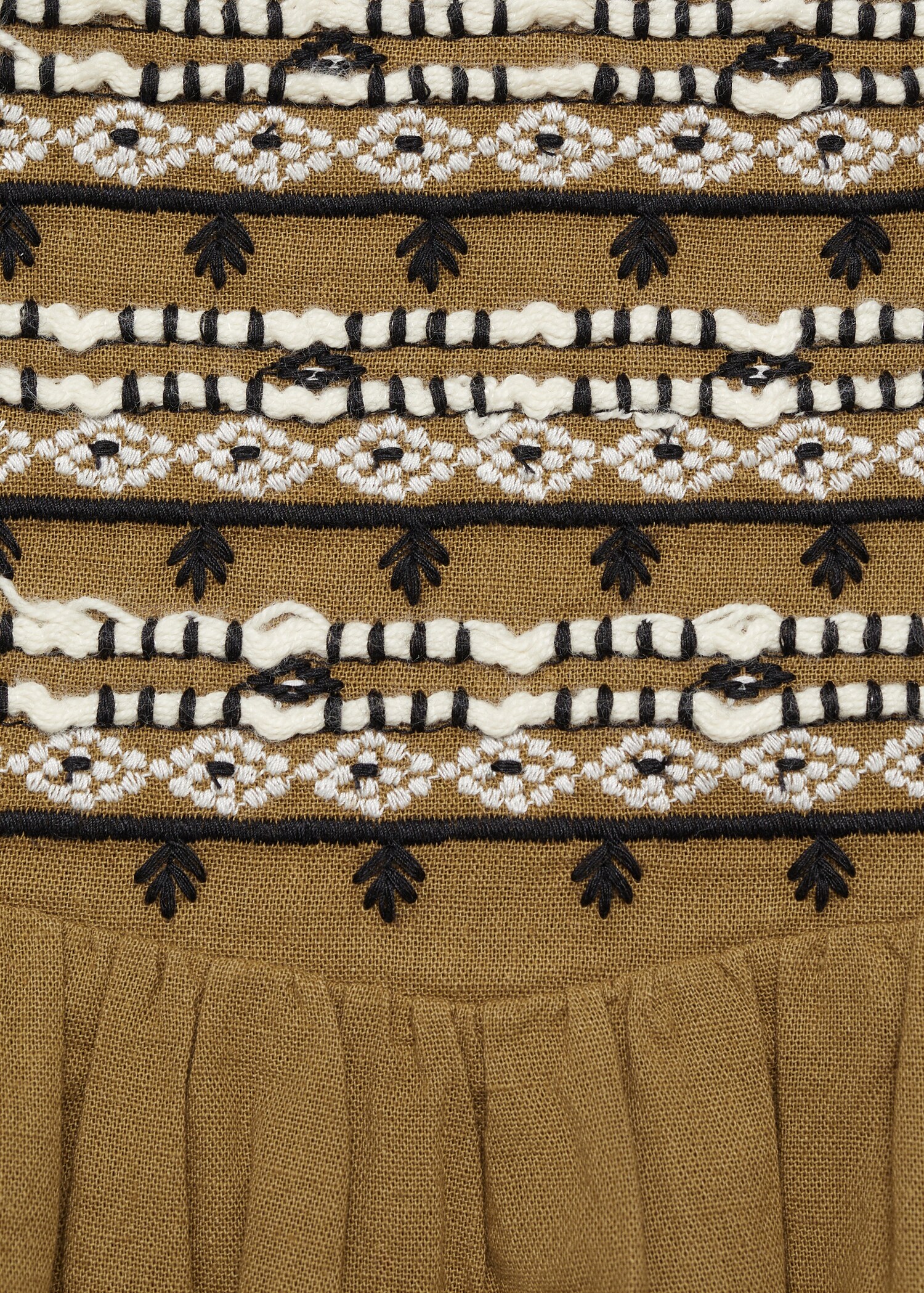 Short skirt with embroidered waist - Details of the article 8