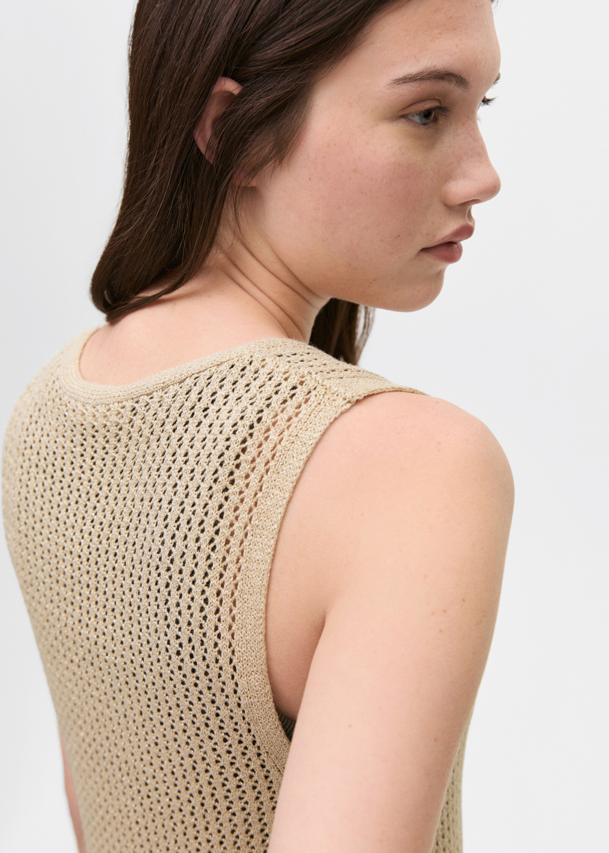 Openwork knitted waistcoat - Details of the article 1