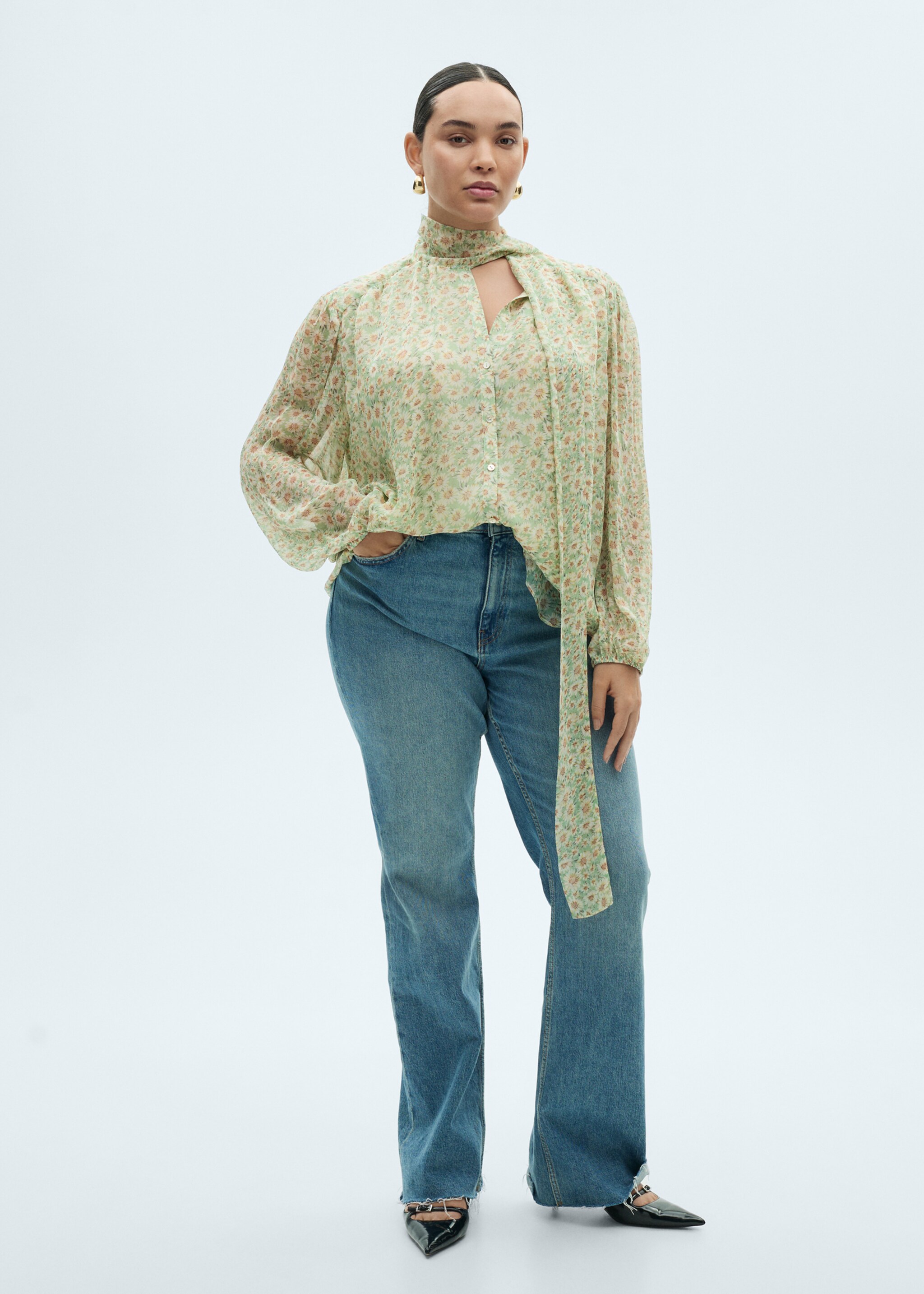 Floral tie blouse - Details of the article 3