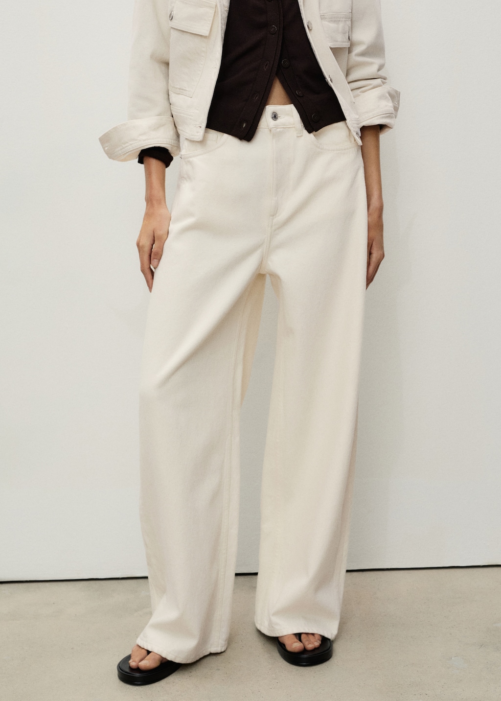 High-rise balloon jeans