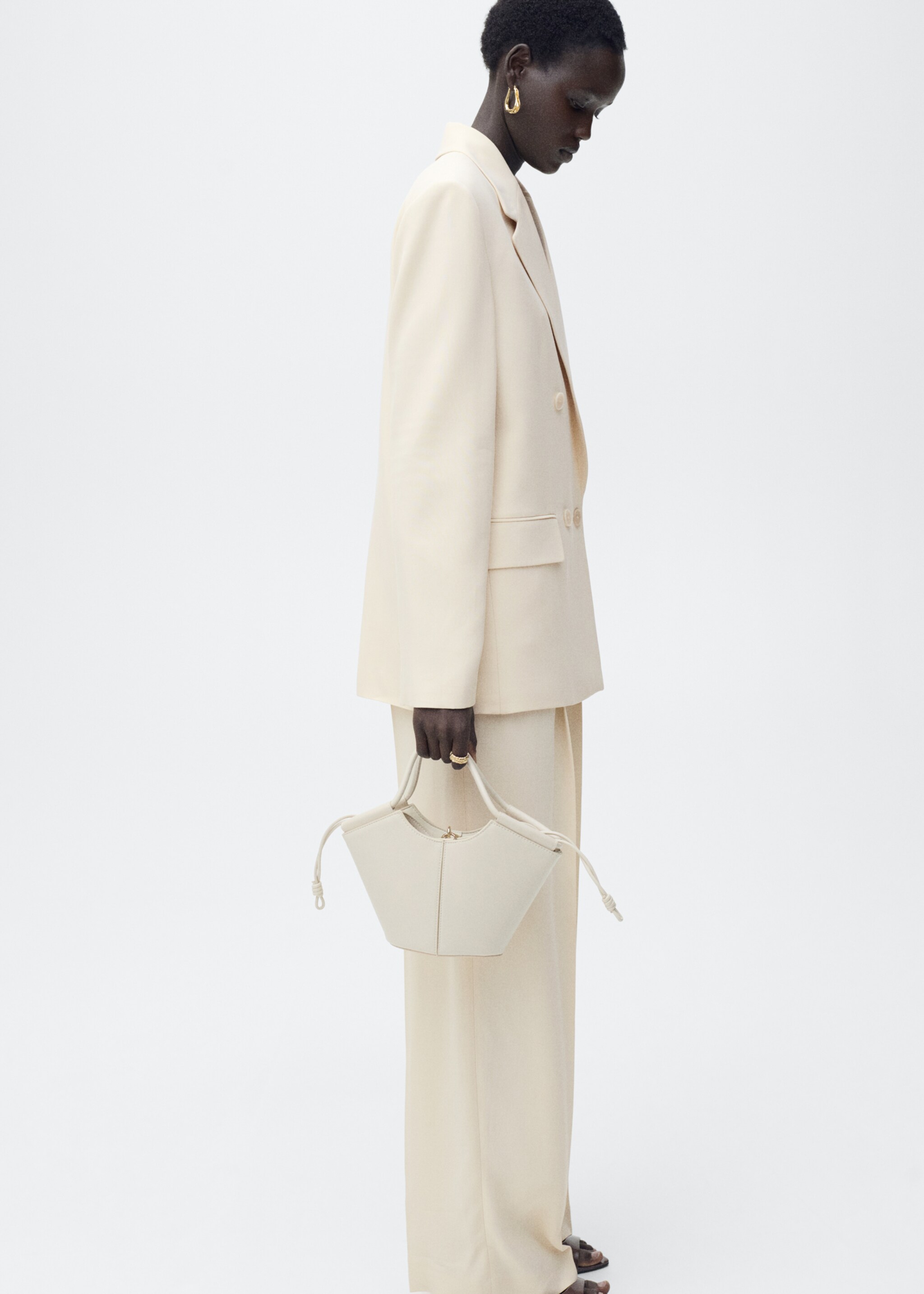 Double-breasted suit jacket - Details of the article 2