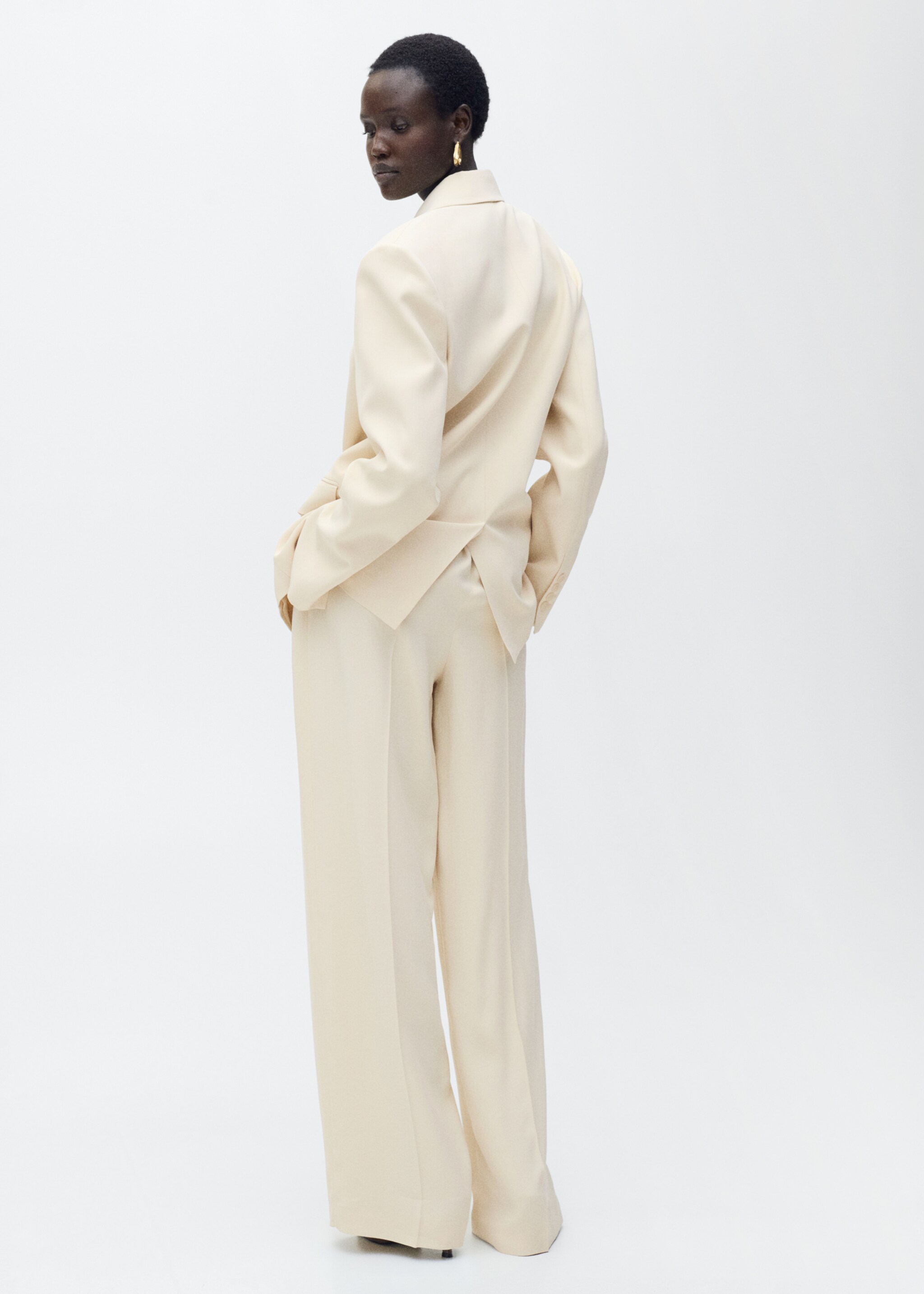 Double-breasted suit jacket - Reverse of the article