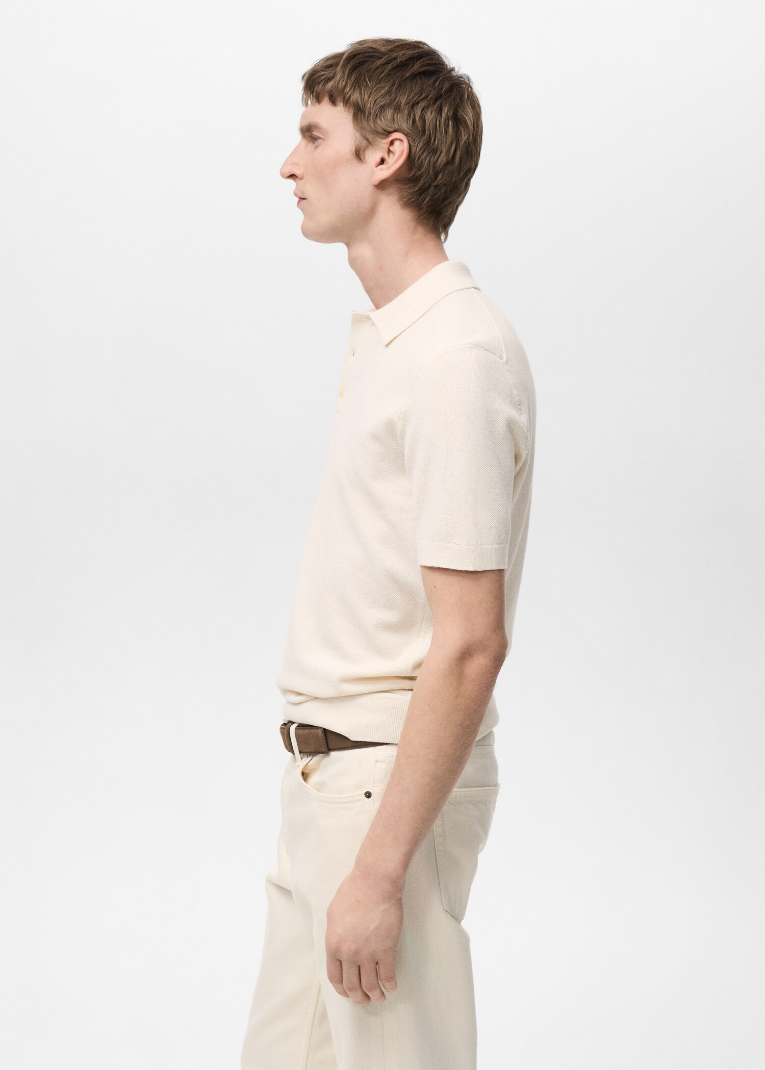 Structured knitted slim-fit polo shirt - Details of the article 1