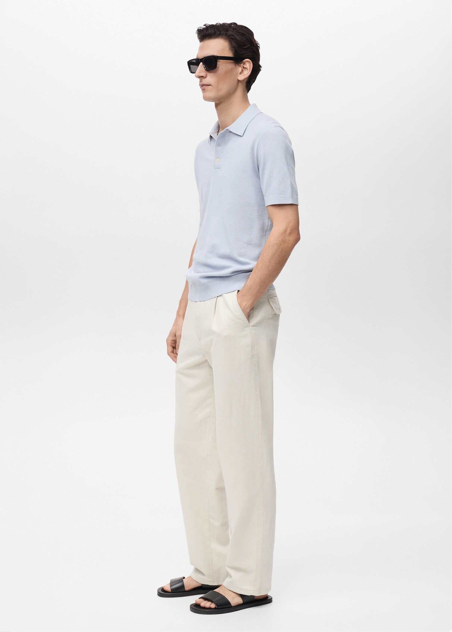 Structured knitted slim-fit polo shirt - Details of the article 2