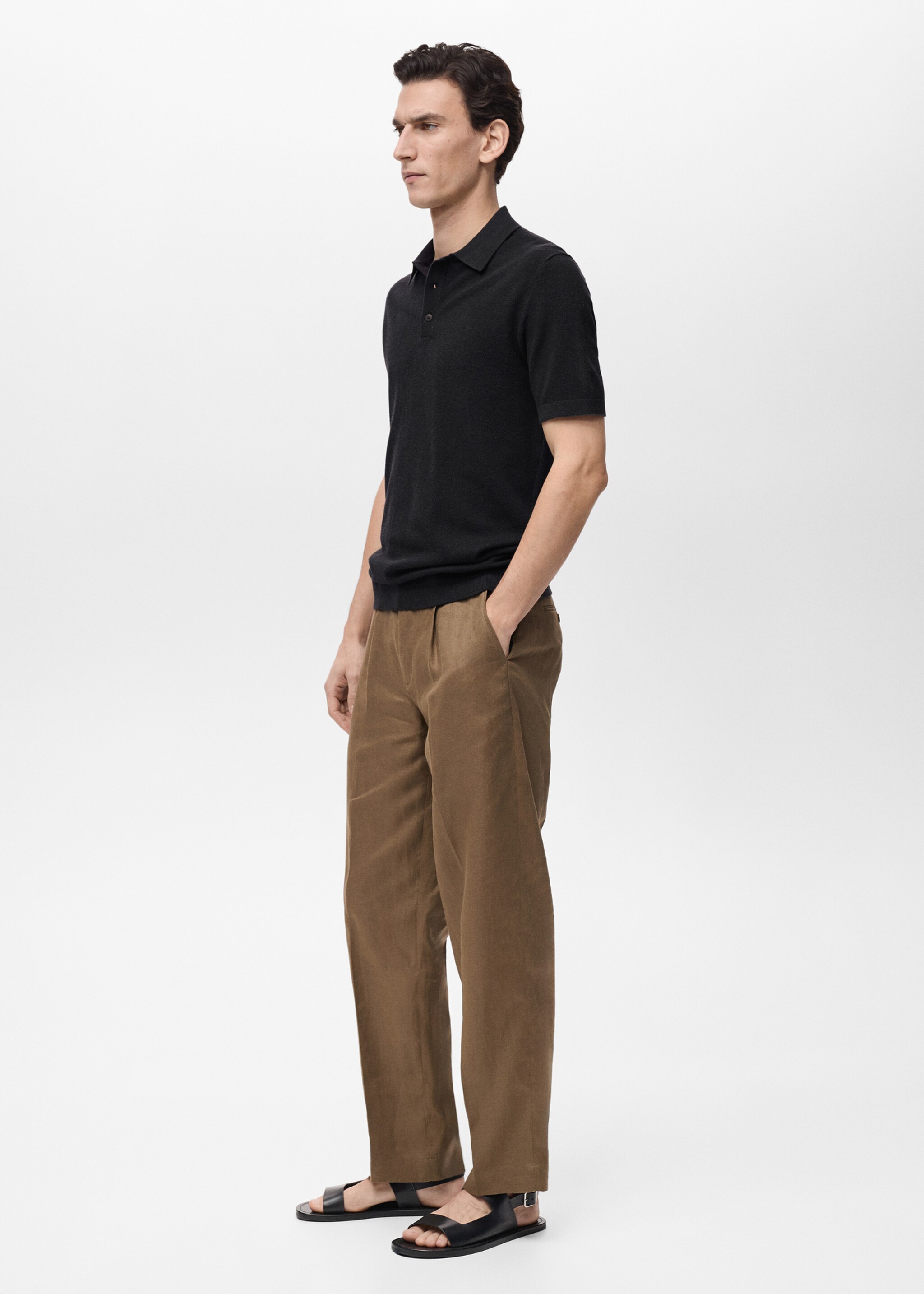 Structured knitted slim-fit polo shirt - Details of the article 2