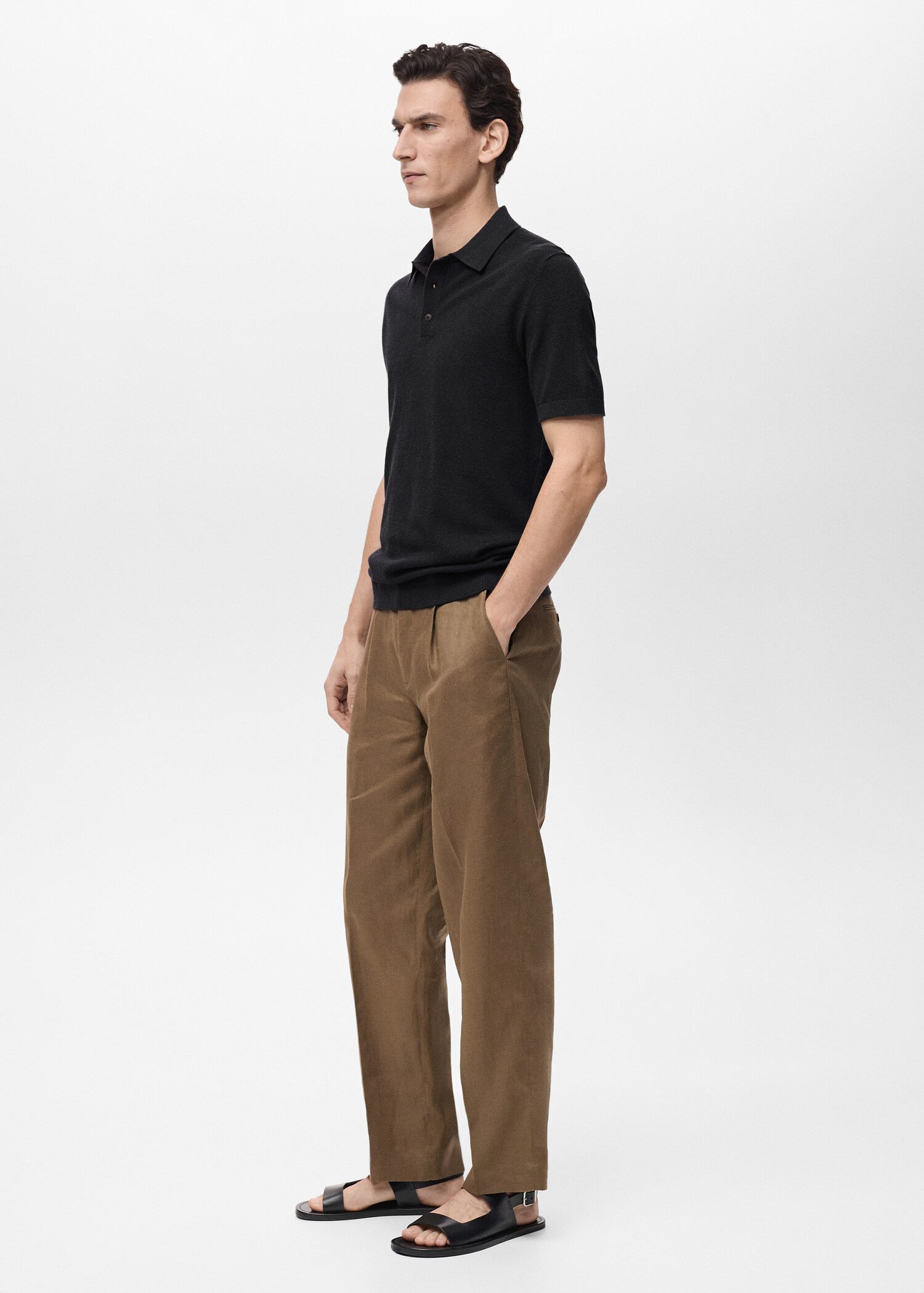 Structured knitted slim-fit polo shirt - Details of the article 2