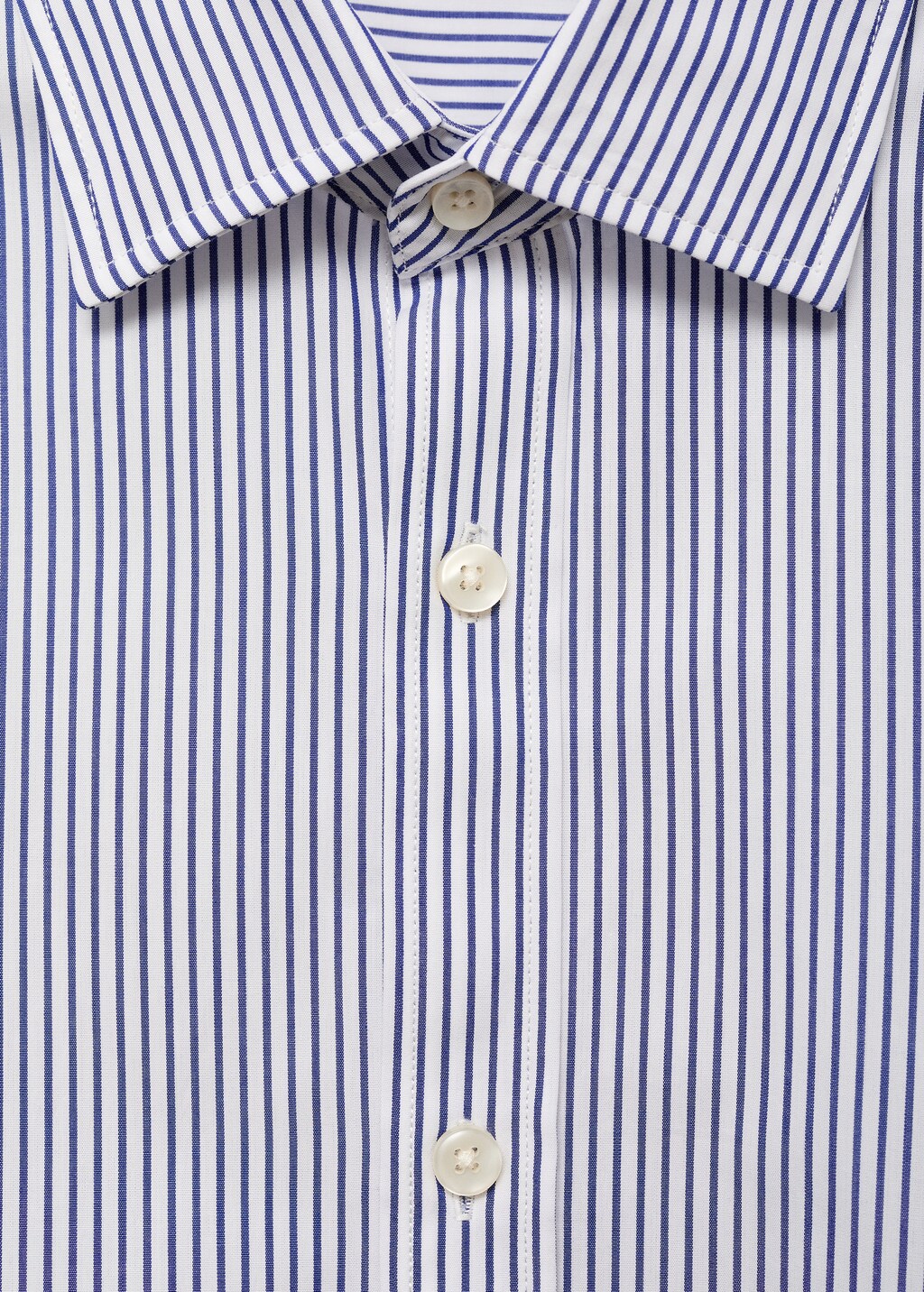 100% cotton slim-fit striped shirt