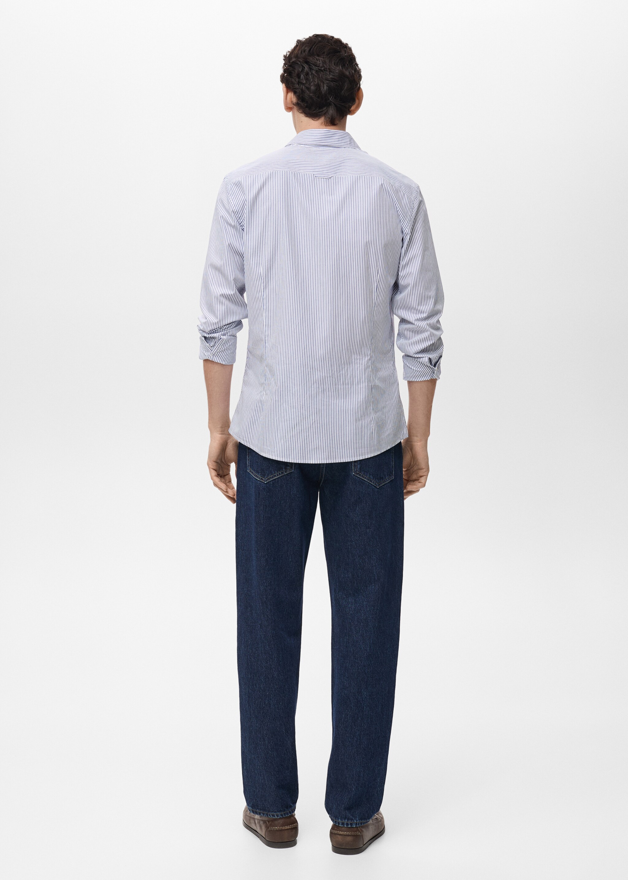Slim Fit-Streifenhemd aus 100 % Baumwolle - Rückseite des Artikels