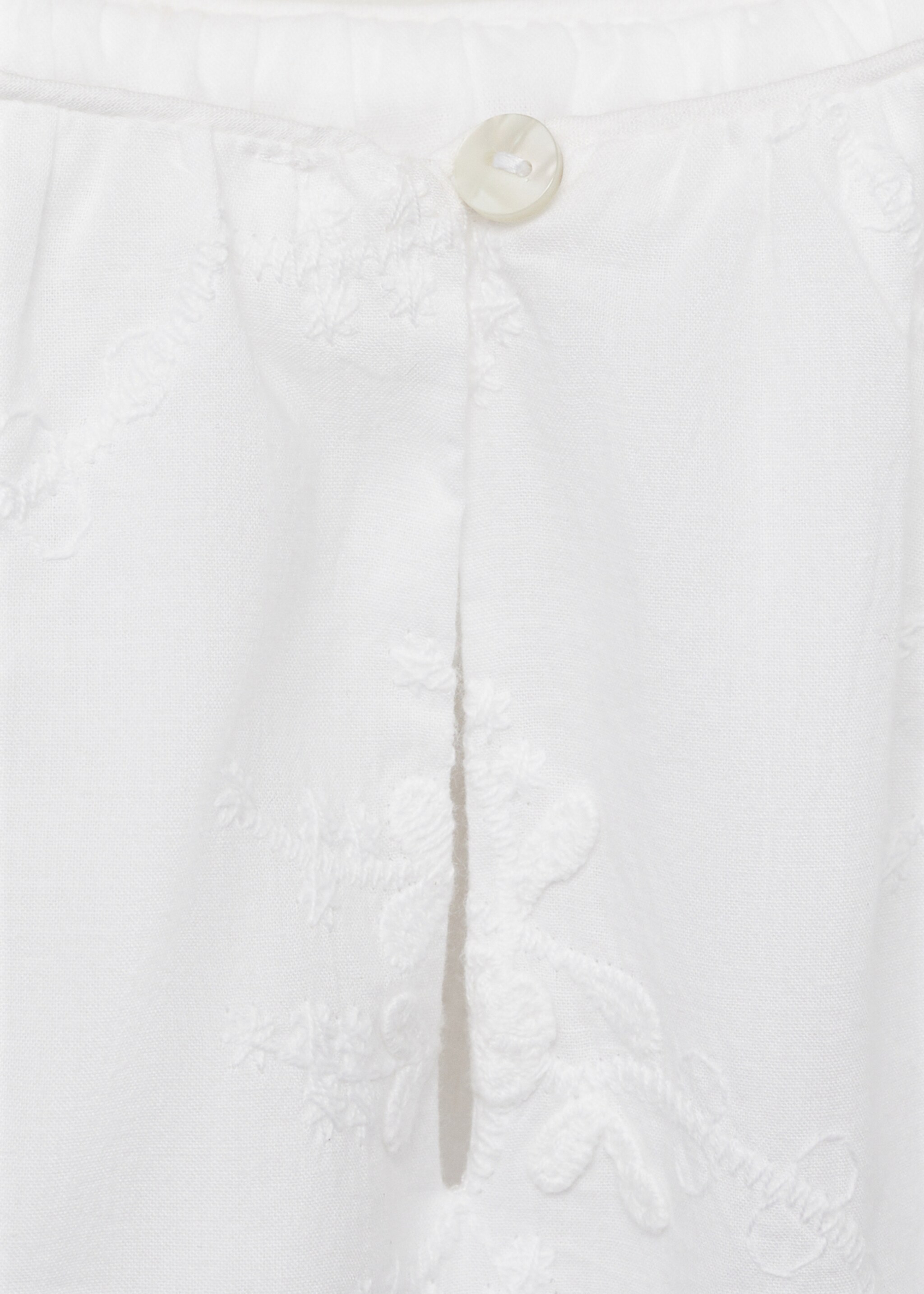 Kleid mit gestickten Details - Detail des Artikels 0