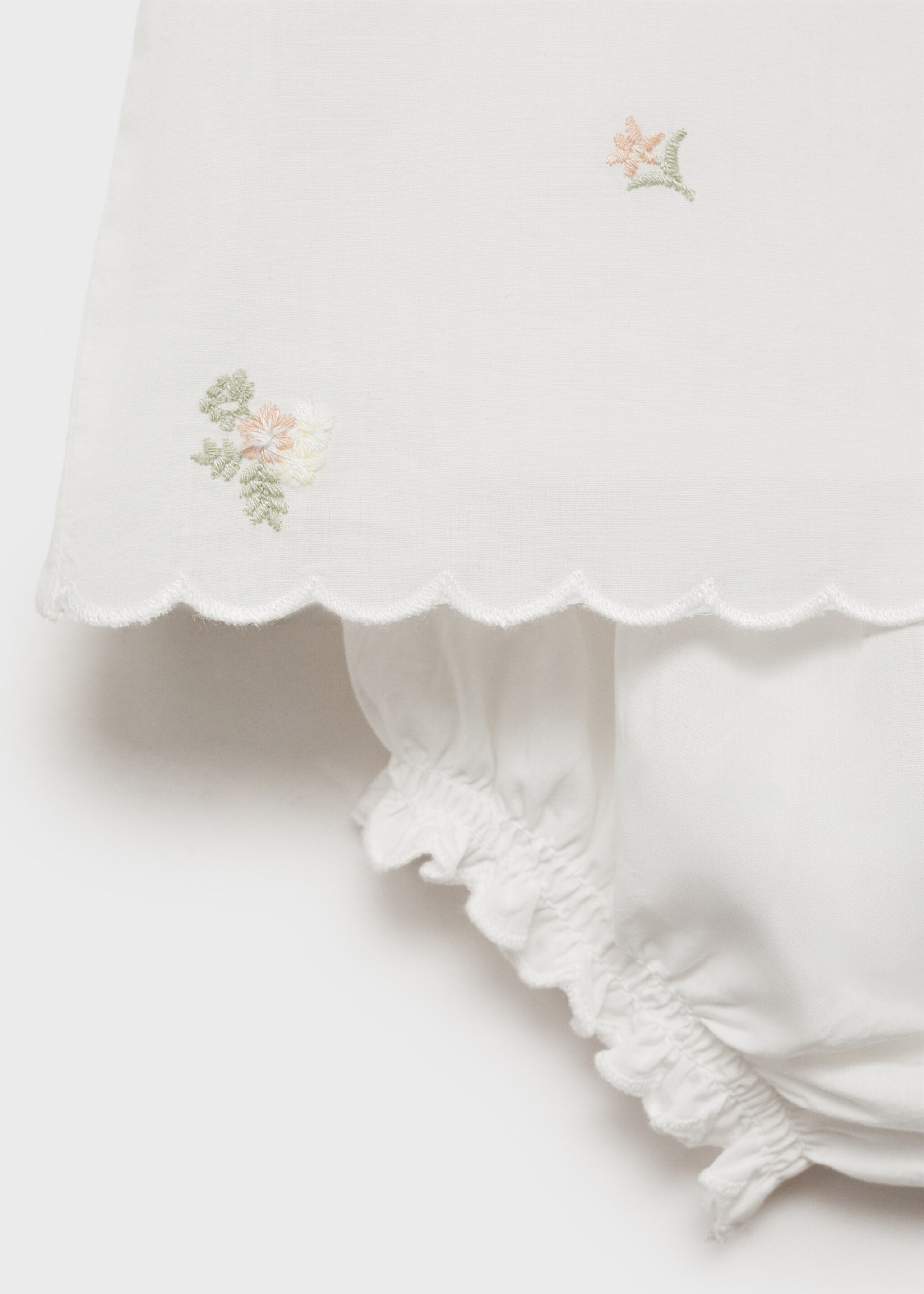 Vestido y ranita detalles bordados - Detalle del artículo 0