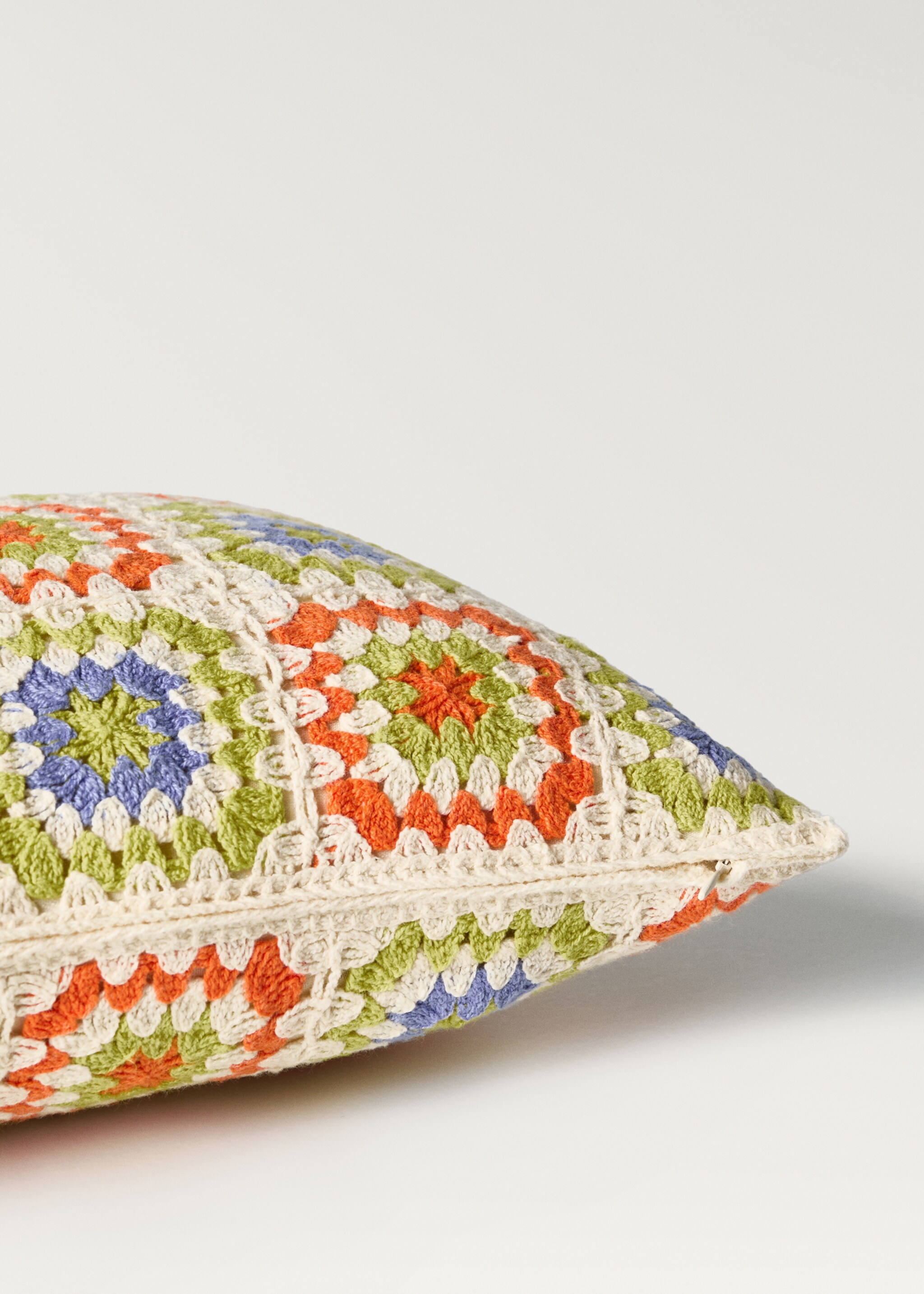 Çocuk için çok renkli kroşe yastık kılıfı 30x40 cm - Ürün detayı 2