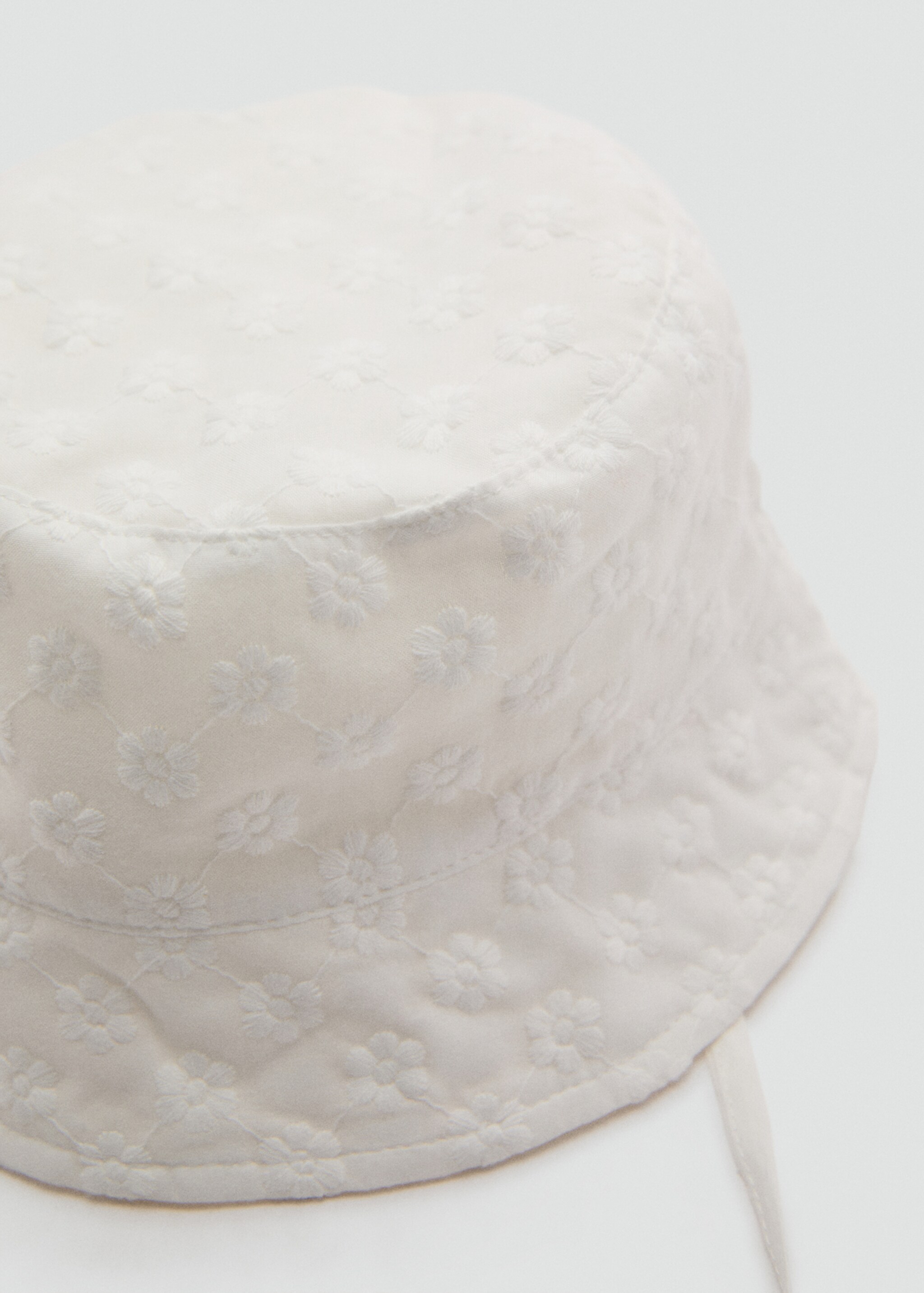 Embroidered bucket hat - Medium plane