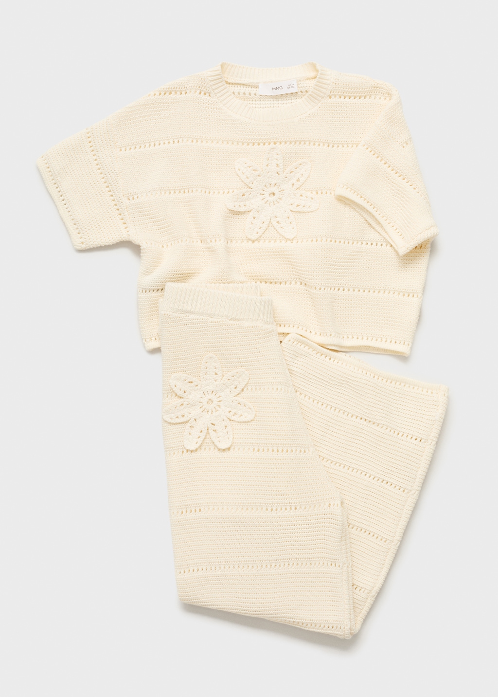 Knitted pants with crochet detail