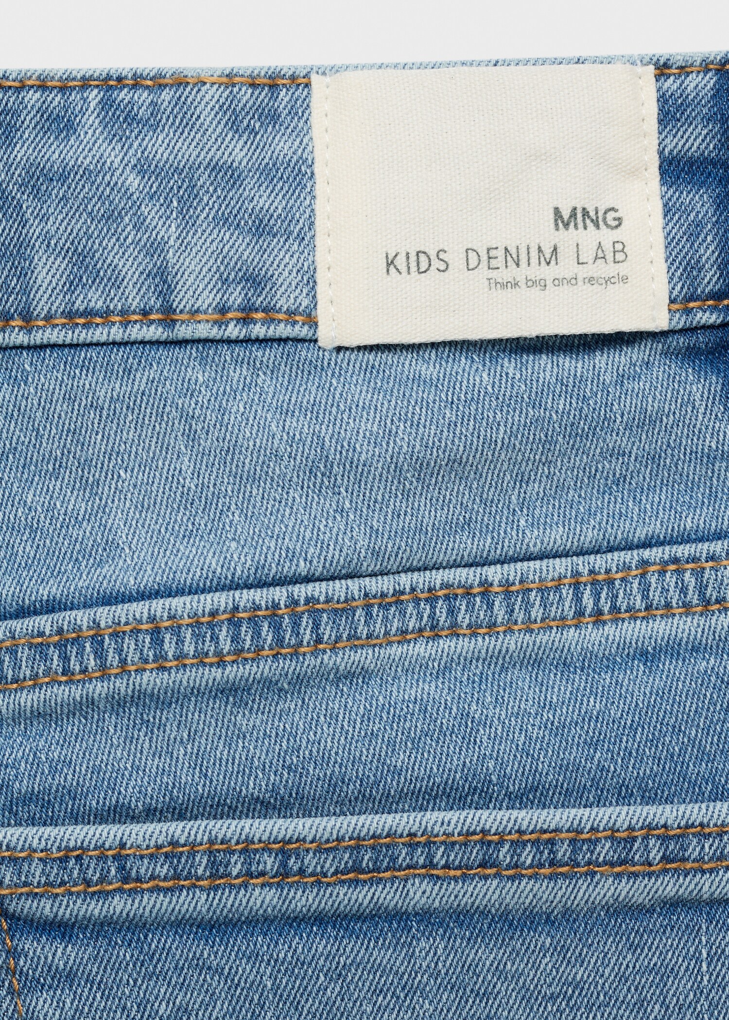 Denim Bermuda shorts - Details of the article 0