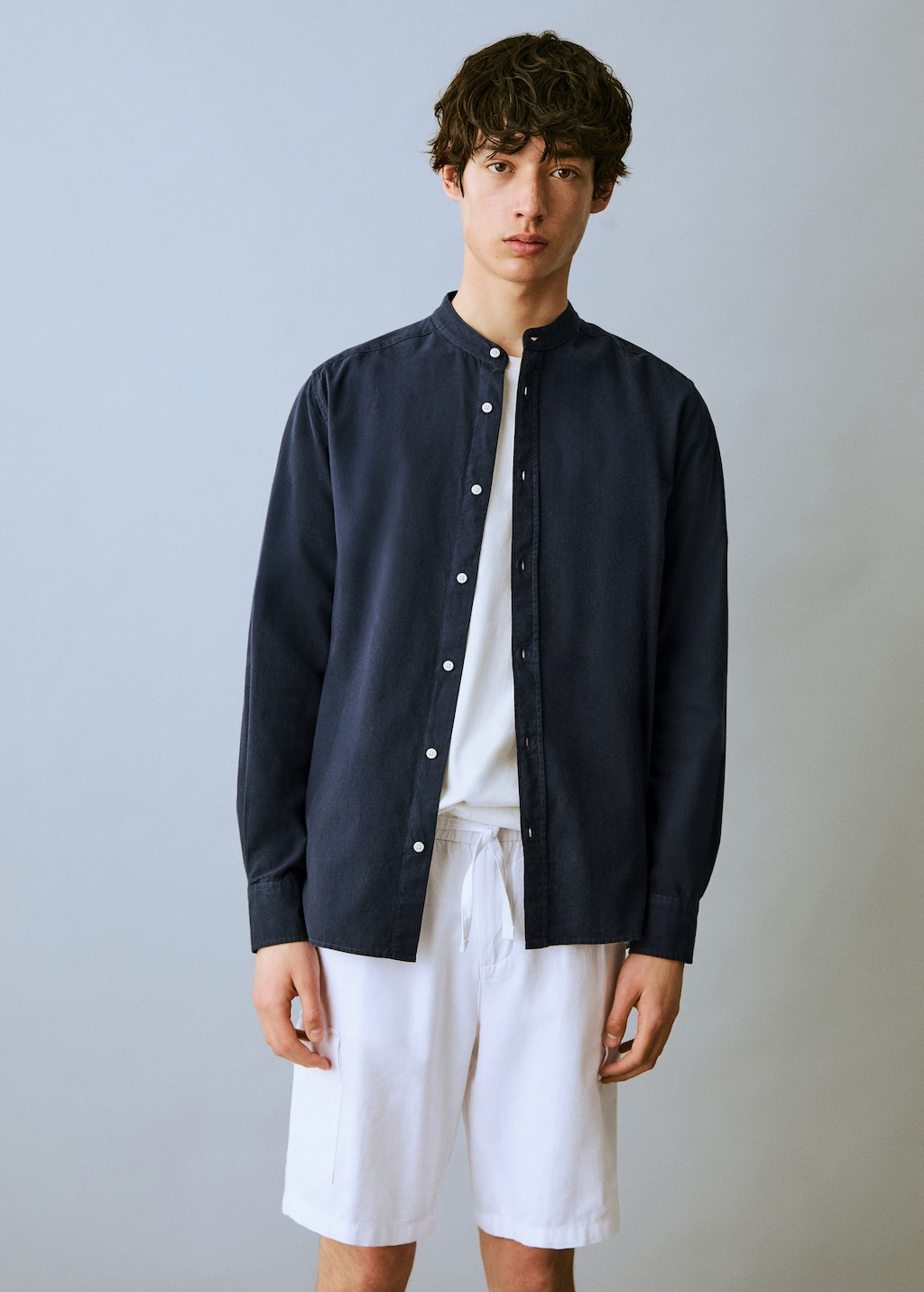 Cotton linen shirt with mandarin collar