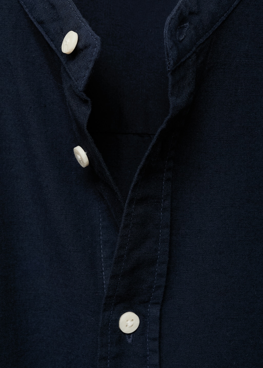 Cotton linen shirt with mandarin collar