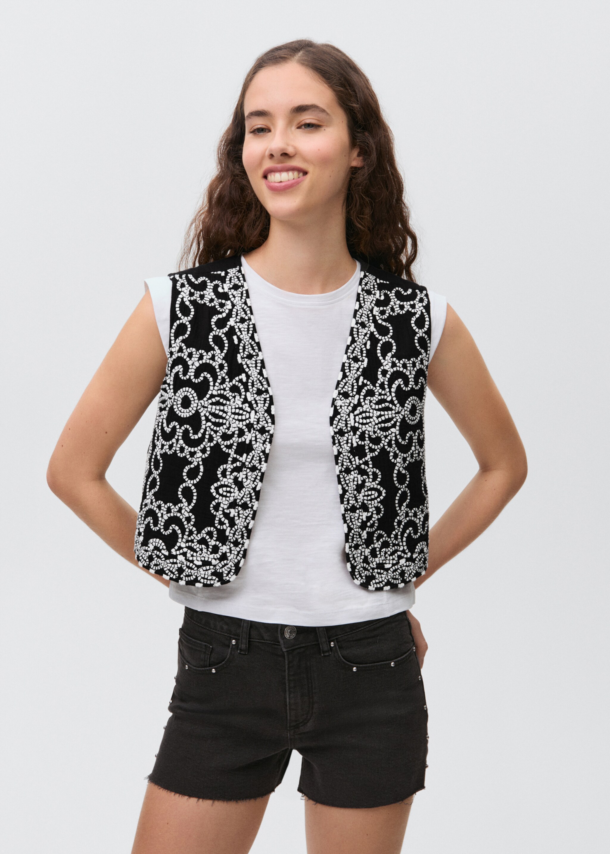 Geborduurd gilet - Middenvlak