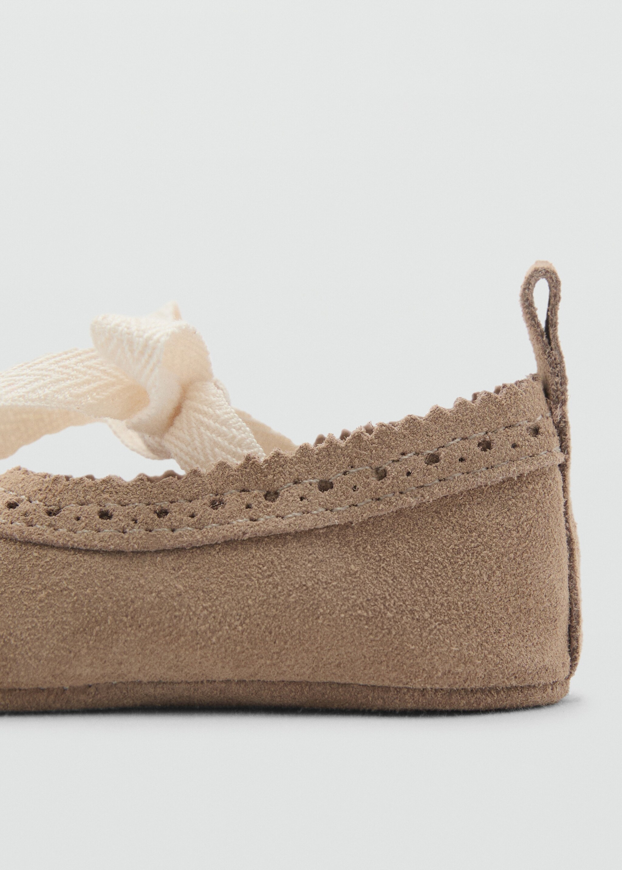 Ballet flats with leather bow - Details of the article 1
