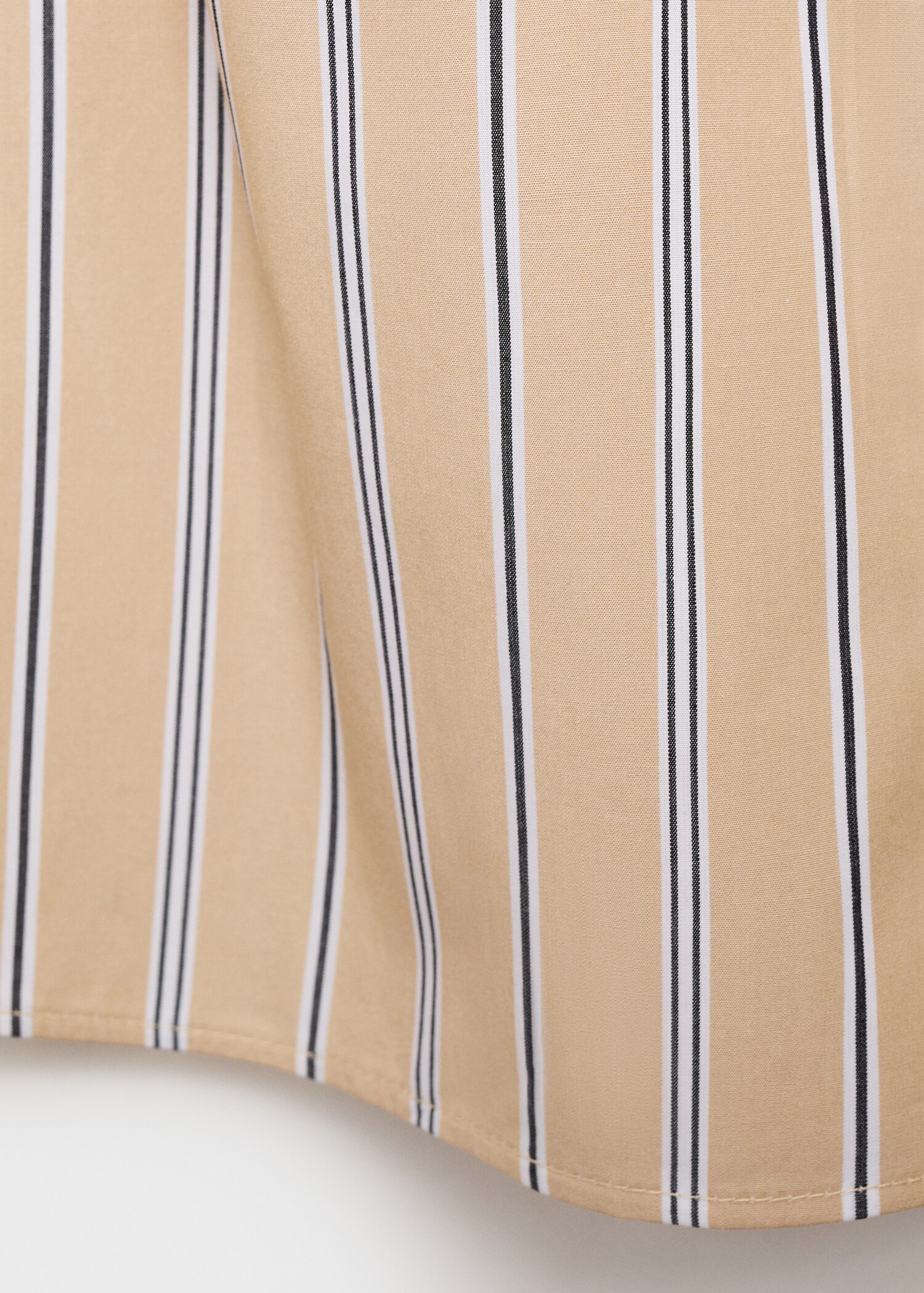 Gestreiftes Kurzarm-T-Shirt - Detail des Artikels 0