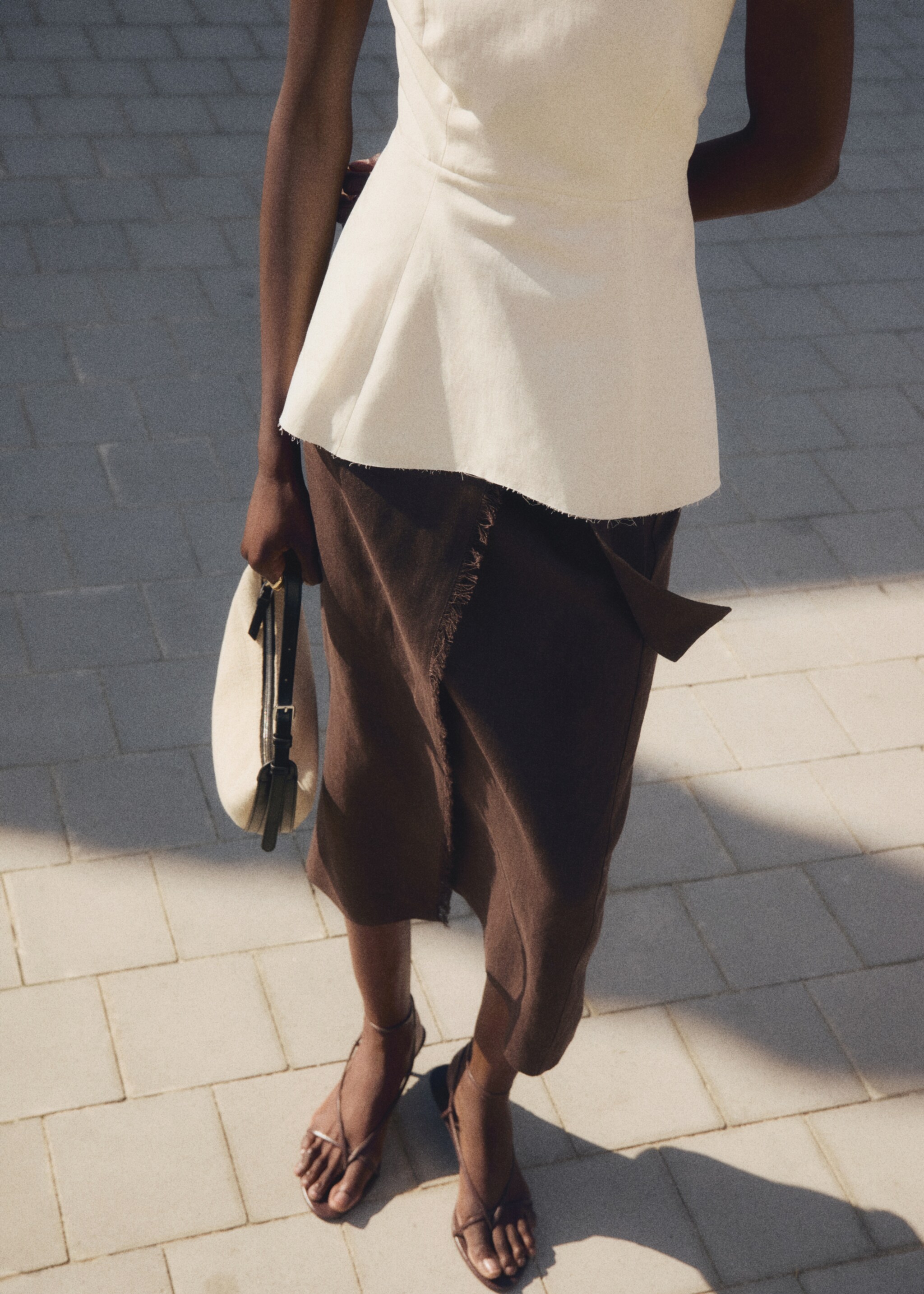 Linen sarong skirt - Details of the article 6