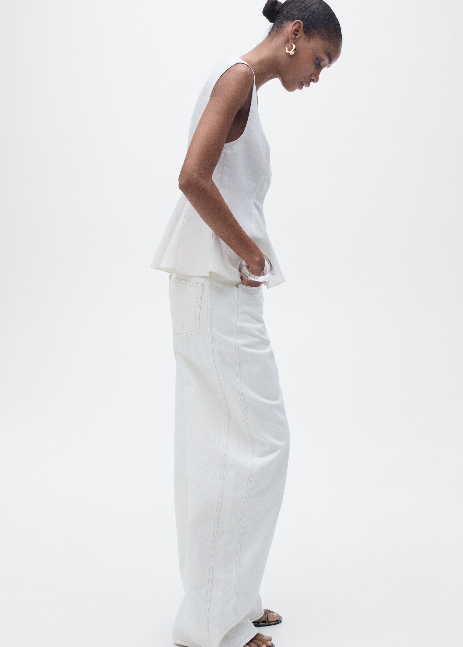 Linen-blend peplum top - Details of the article 2