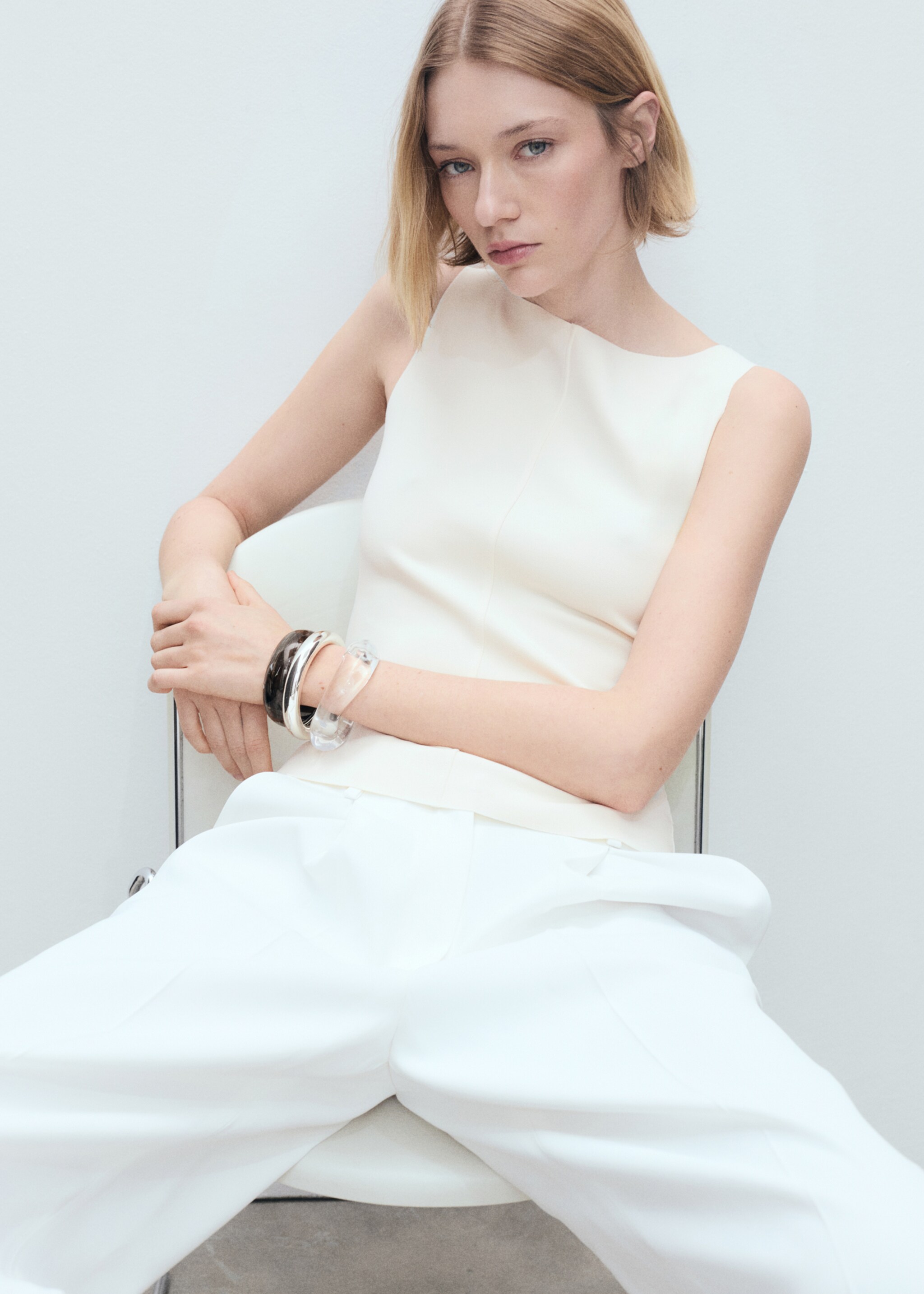 Boat-neck knitted top - Medium plane