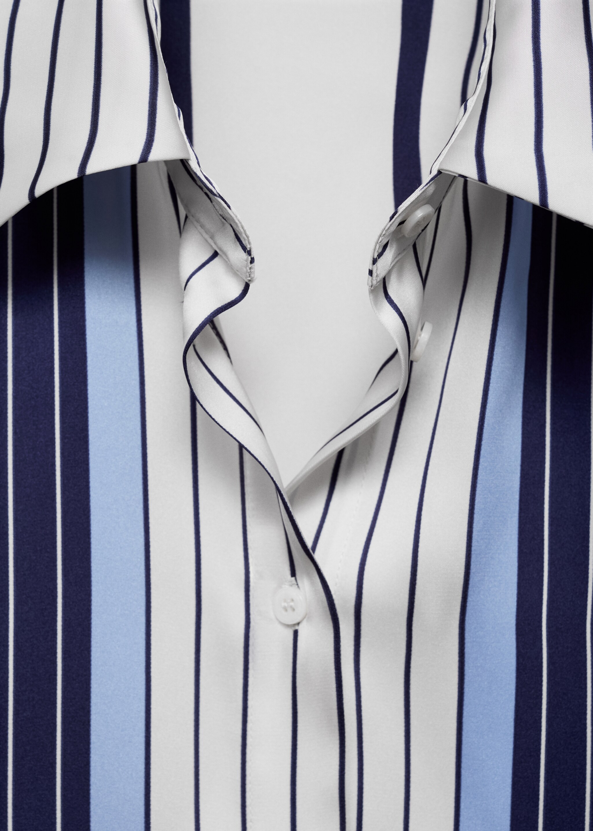 Satin shirt with combined stripes - Details of the article 8