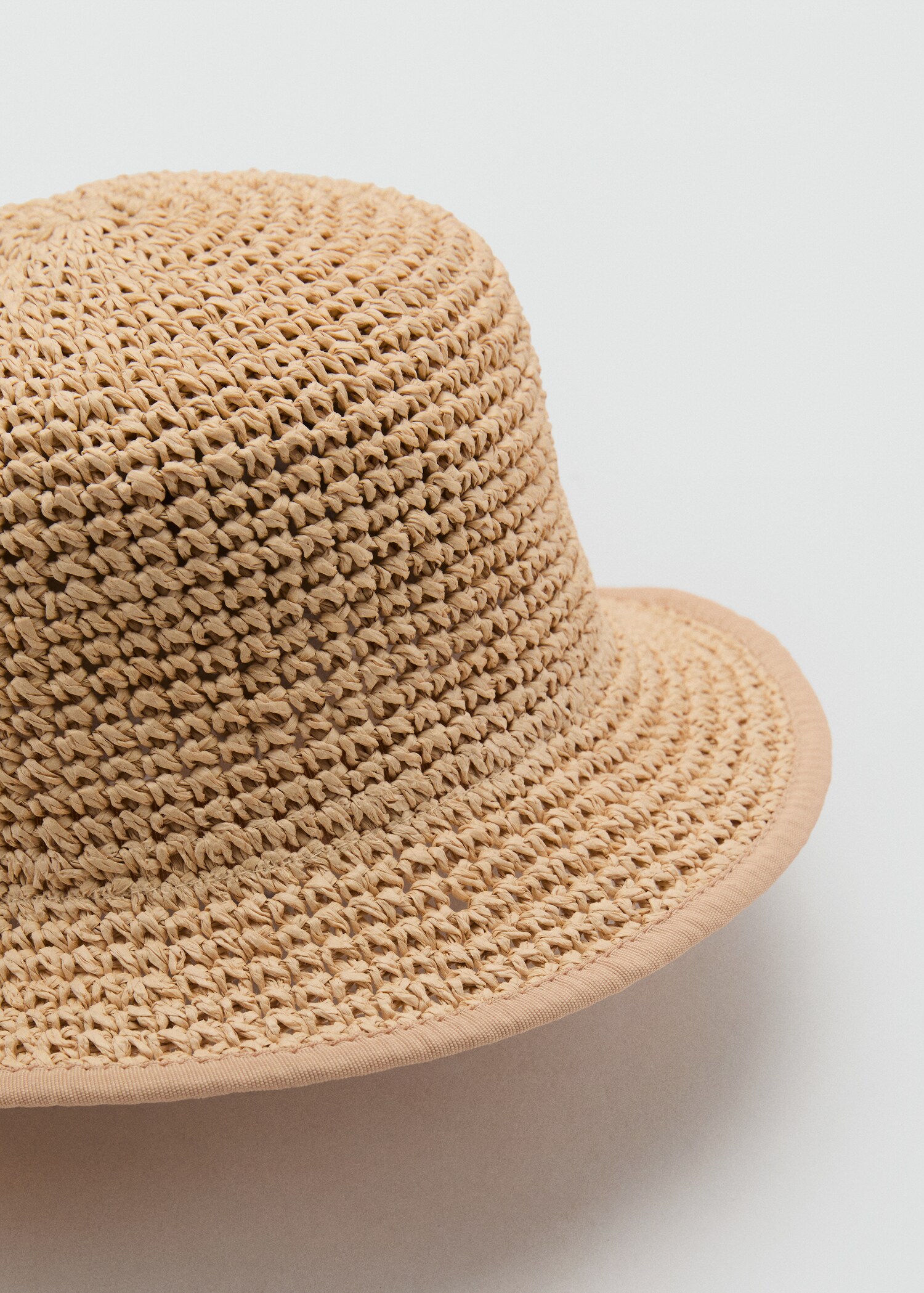 Sombrero bucket fibra natural - Plano medio
