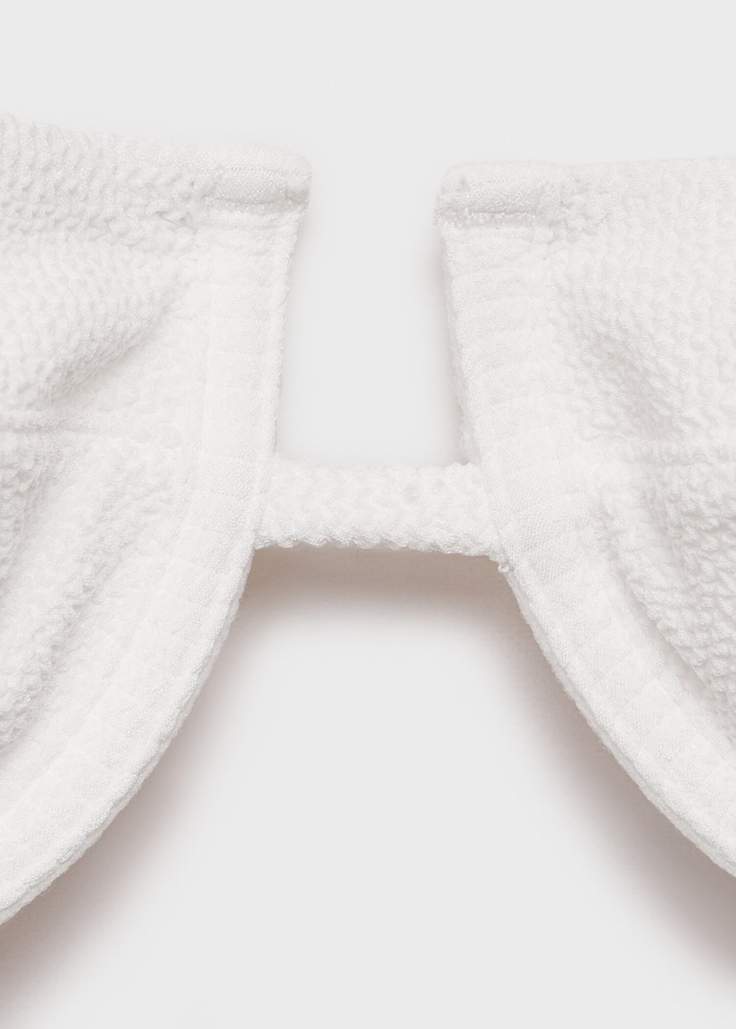 Textured underwired bikini top - Details of the article 8