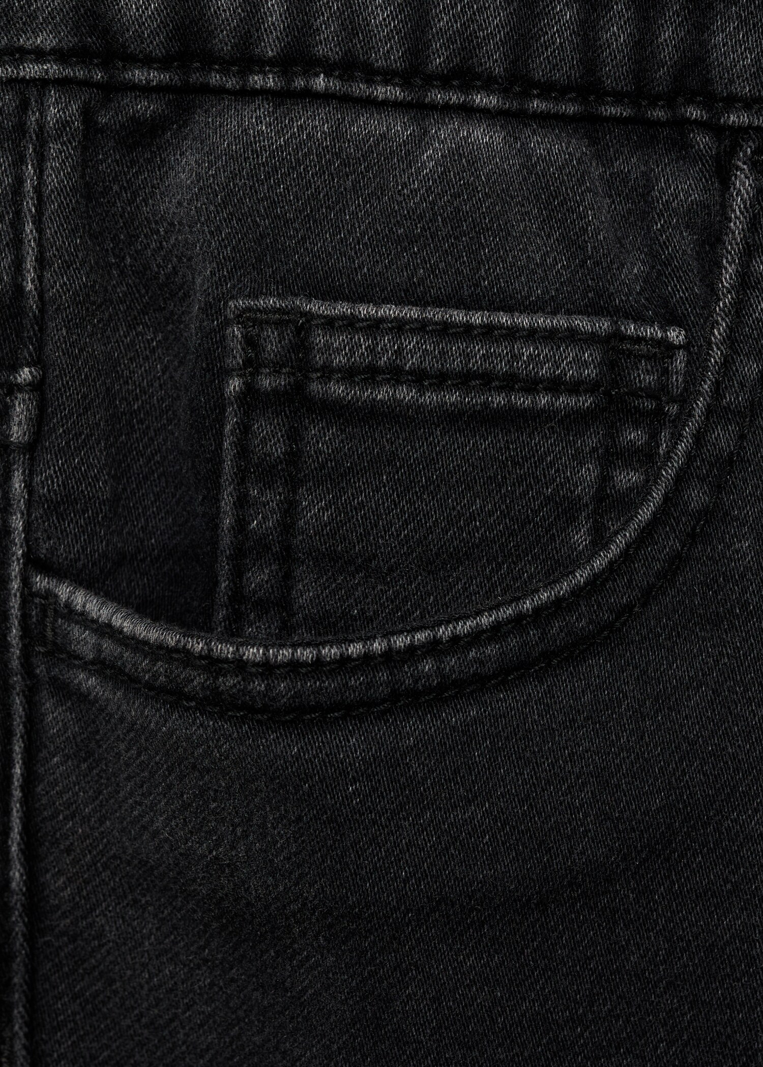 Denim bermuda shorts with drawstring - Details of the article 0