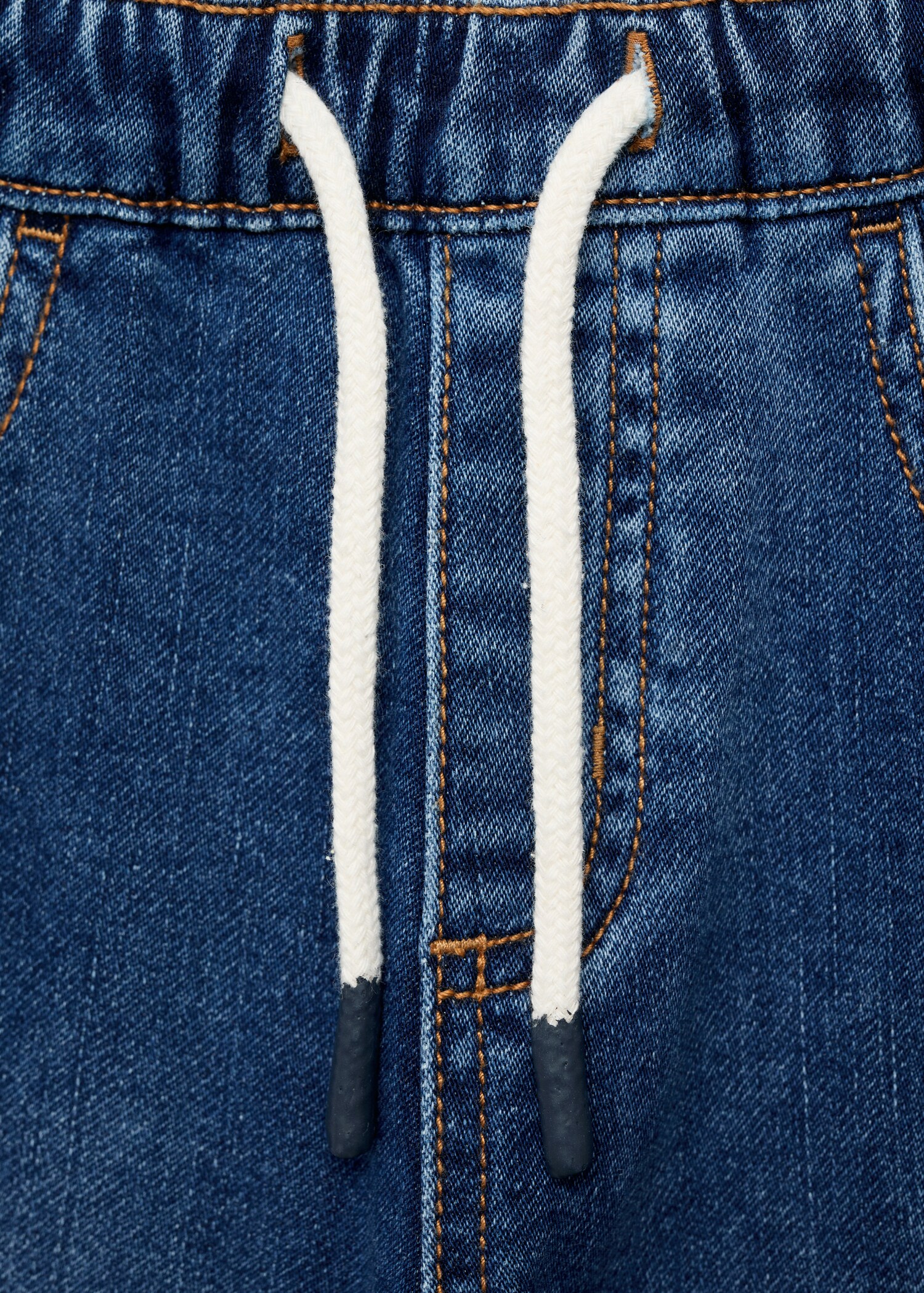 Denim bermuda shorts with drawstring - Details of the article 8