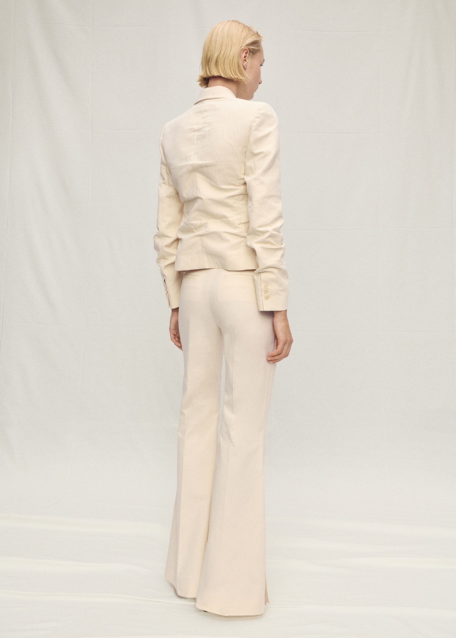Pantalón traje mezcla lino flare - Reverso del artículo